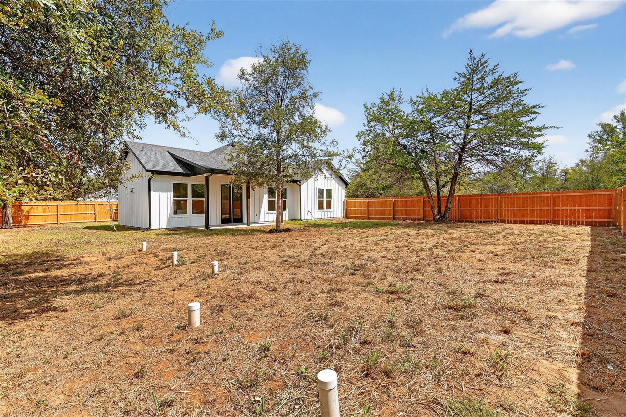 353 Nene Ln, Bastrop, TX 78602