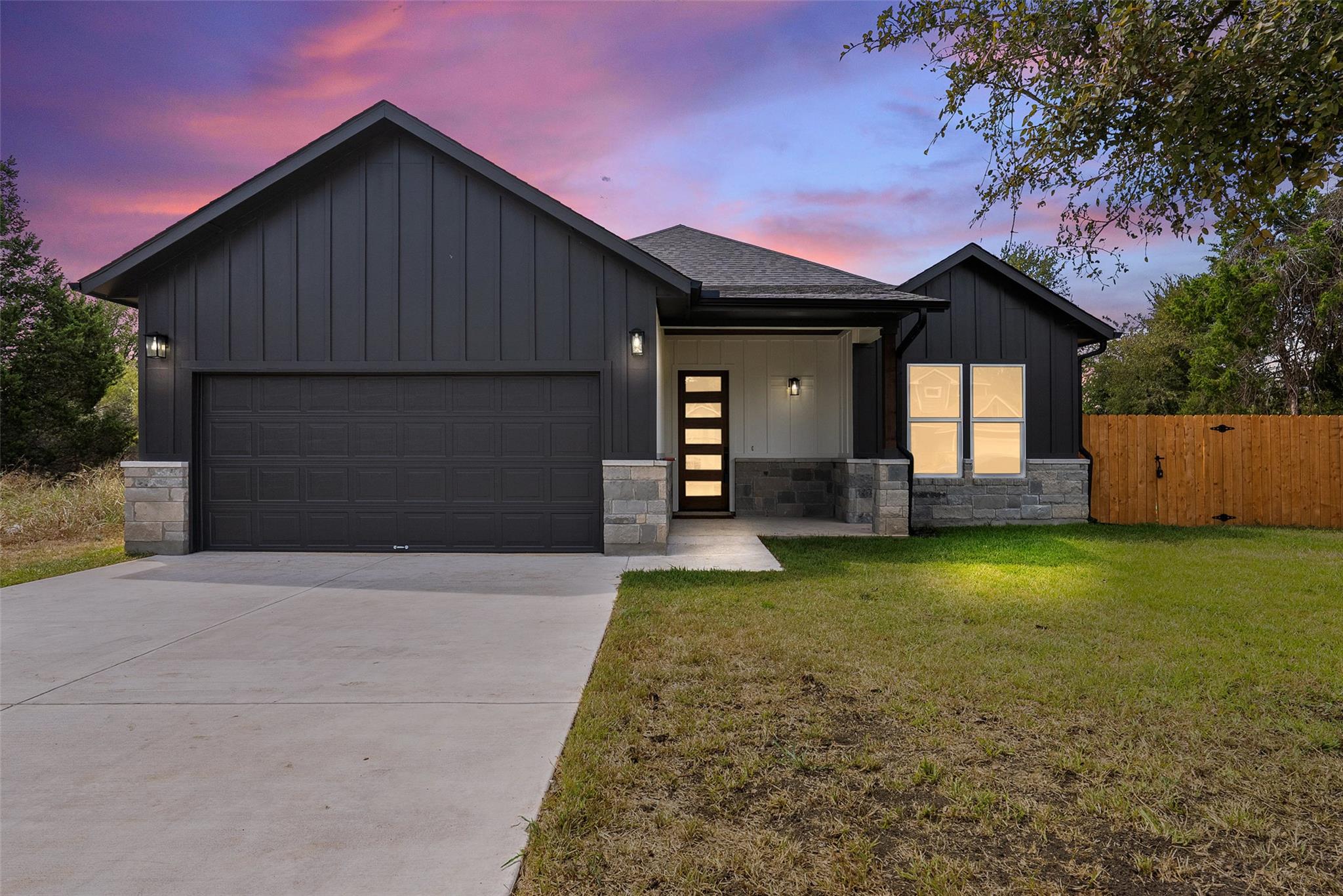 353 Nene Ln, Bastrop, TX 78602