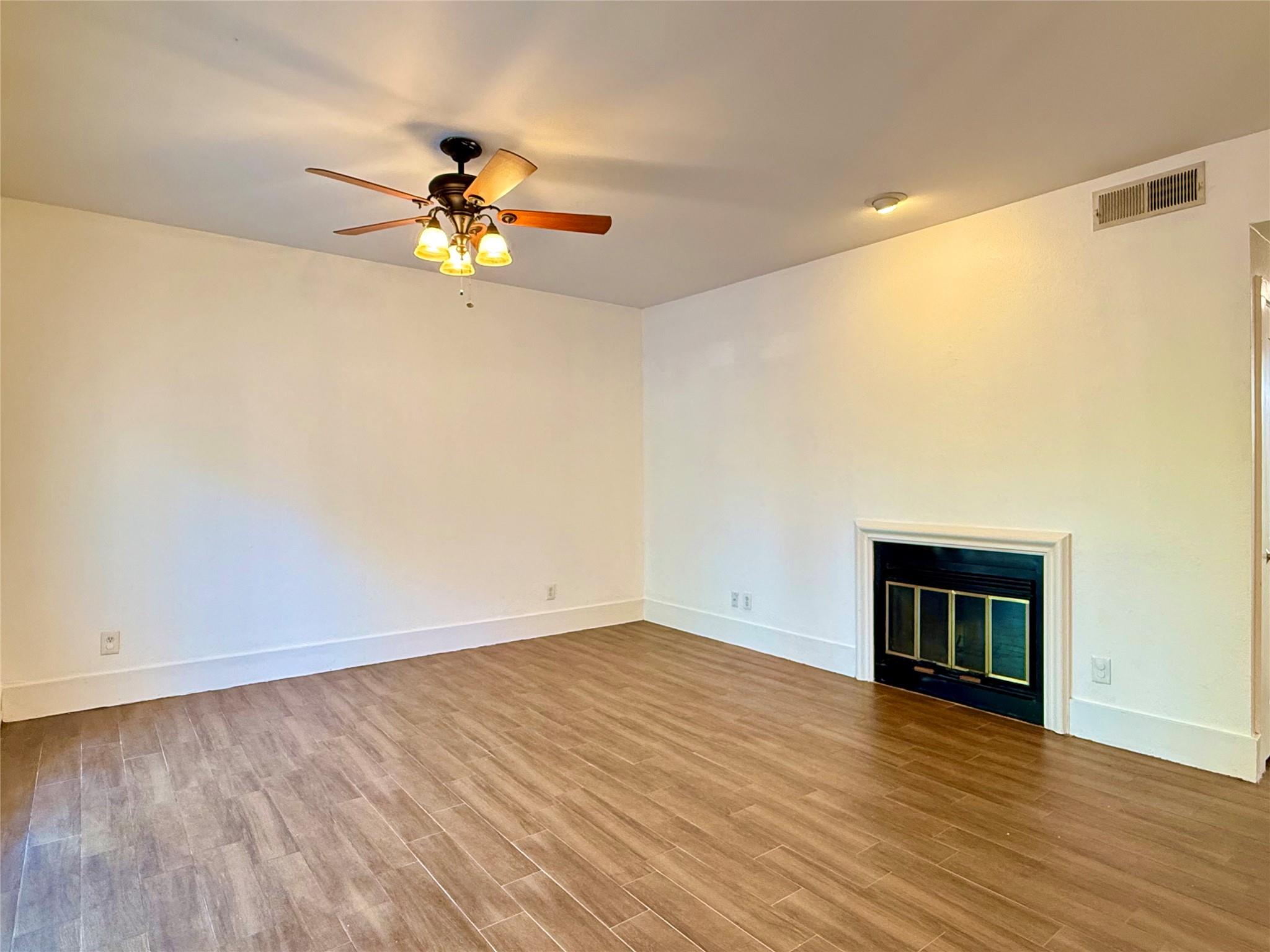 2605 Enfield Rd # 103, Austin, TX 78703