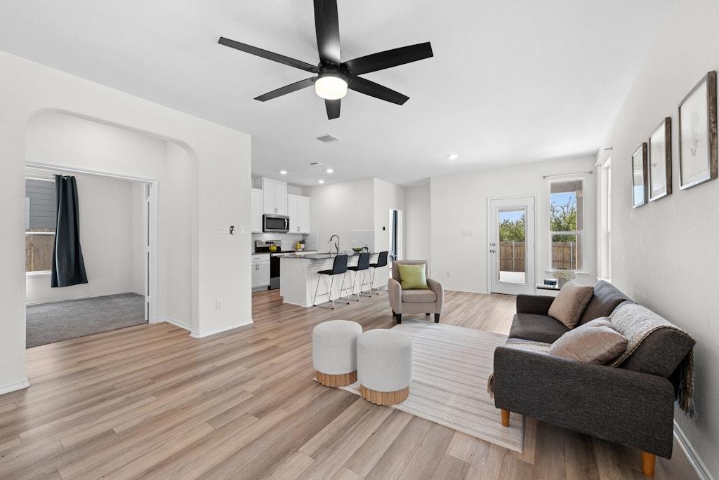 438 Thunder Valley Trl, Georgetown, TX 78626