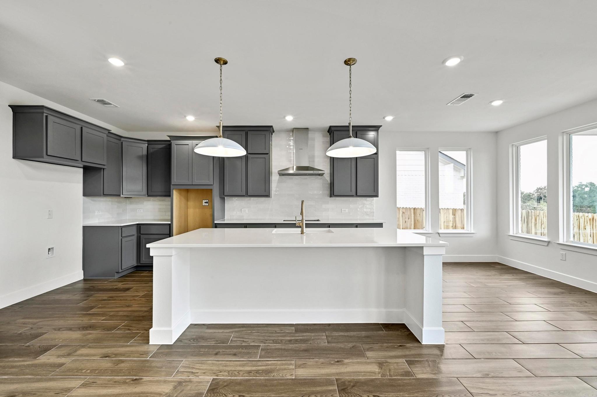 517 Tonada Dr, Liberty Hill, TX 78642