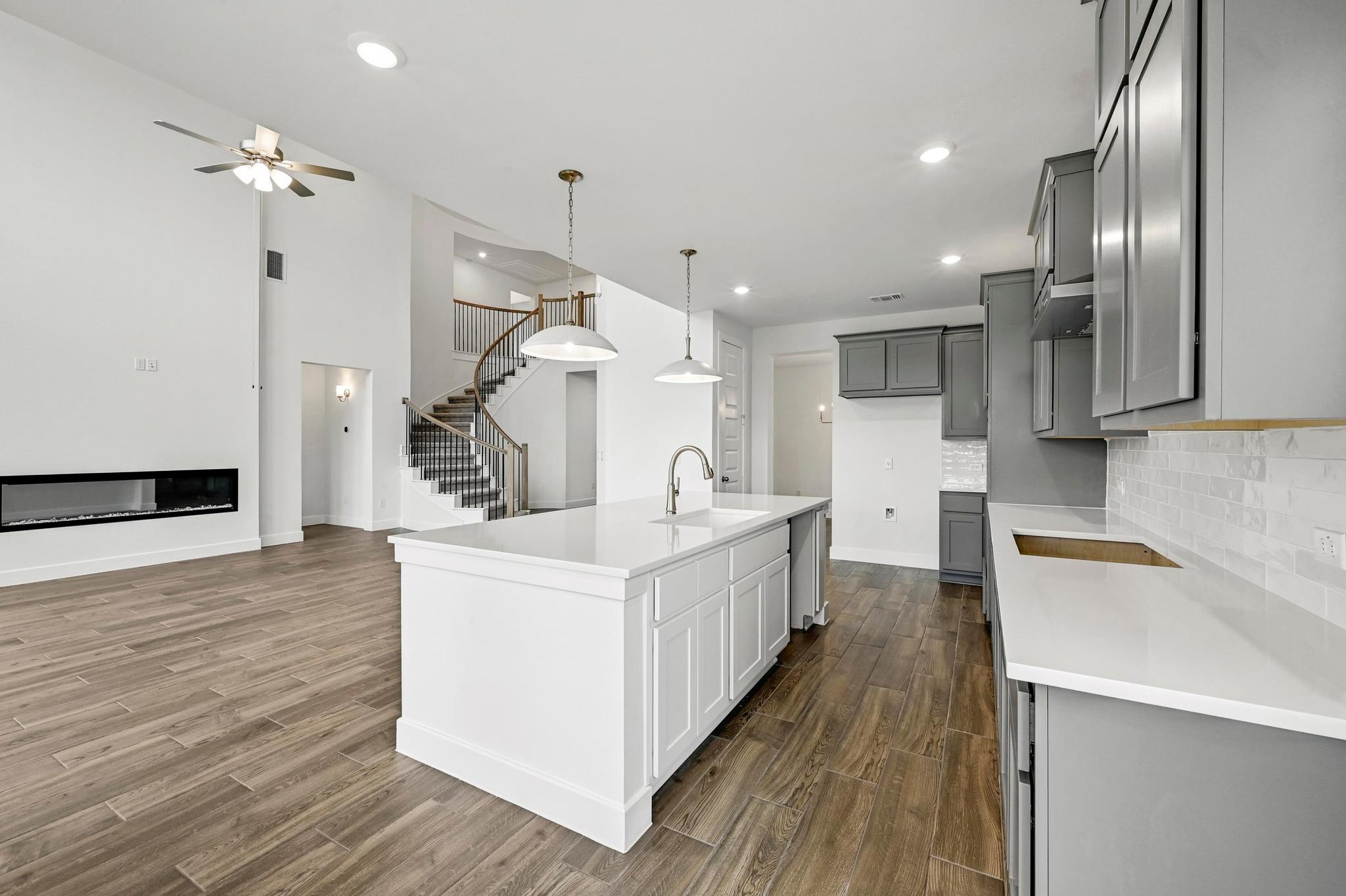 517 Tonada Dr, Liberty Hill, TX 78642