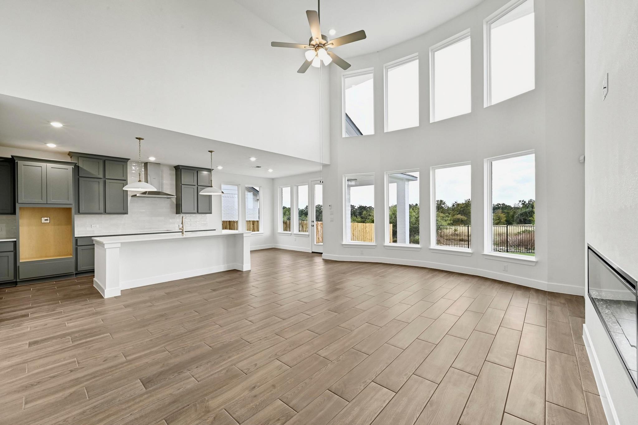 517 Tonada Dr, Liberty Hill, TX 78642