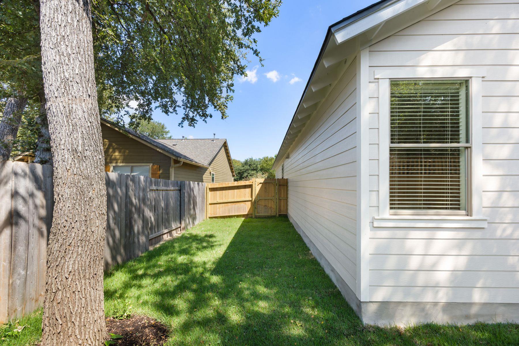 2509 Lightfoot Trl, Austin, TX 78745