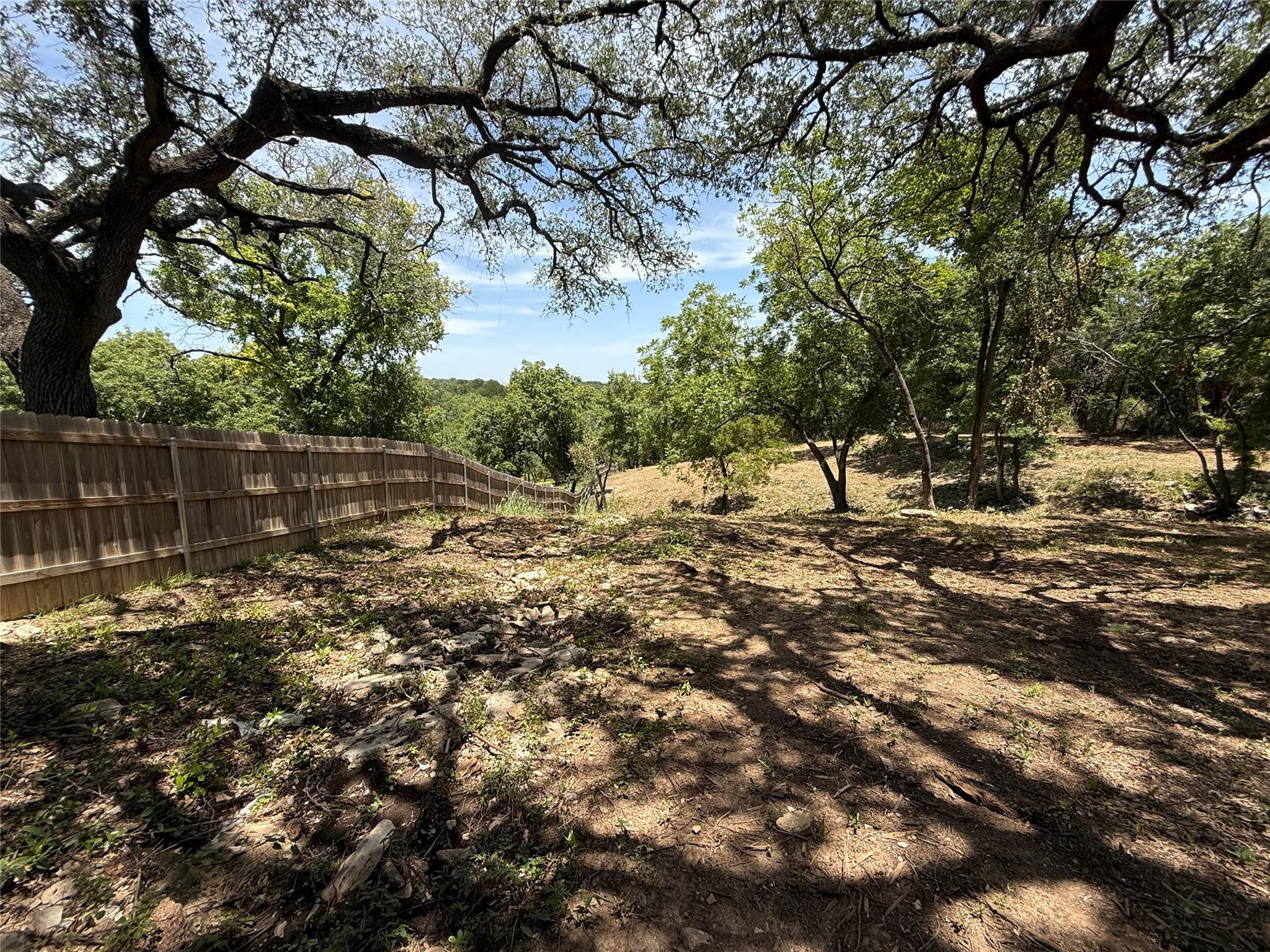 654 Creekside Dr, Belton, TX 76513