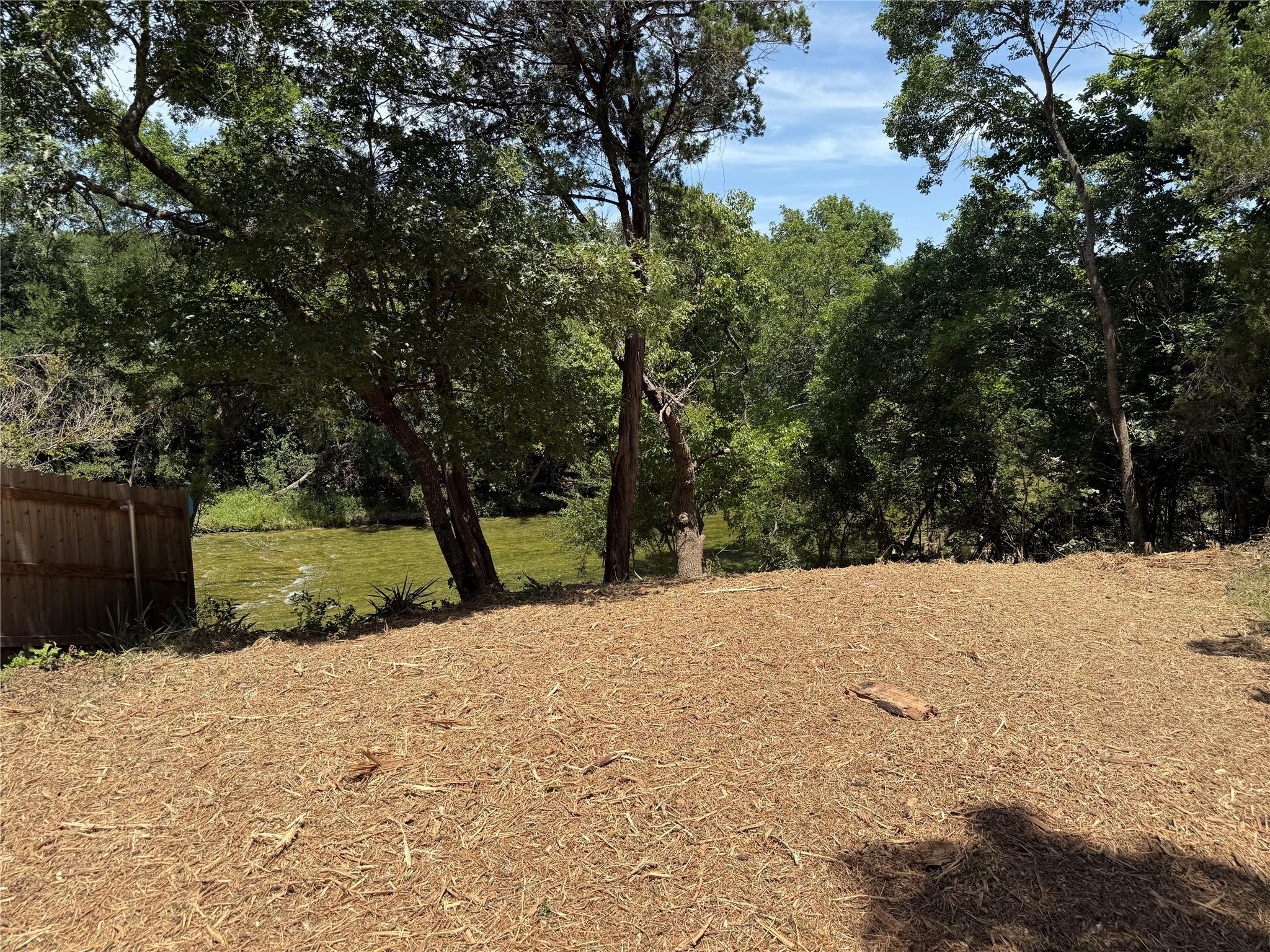 654 Creekside Dr, Belton, TX 76513