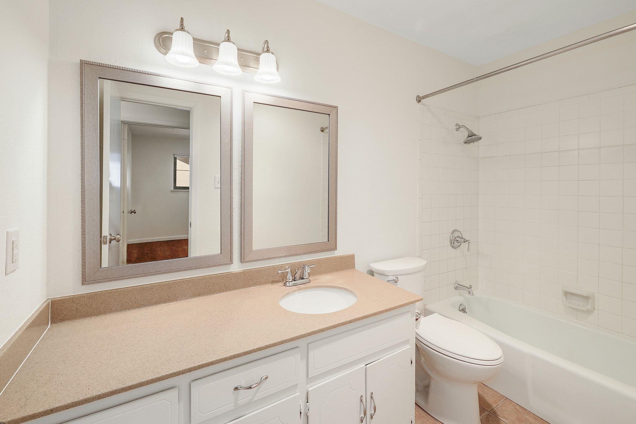 12114 Scissortail Dr, Austin, TX 78750