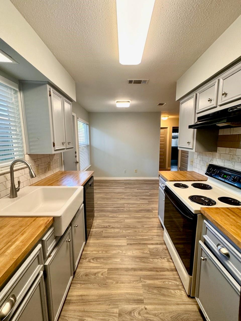 11907 Argonne Forest Trl # B, Austin, TX 78759