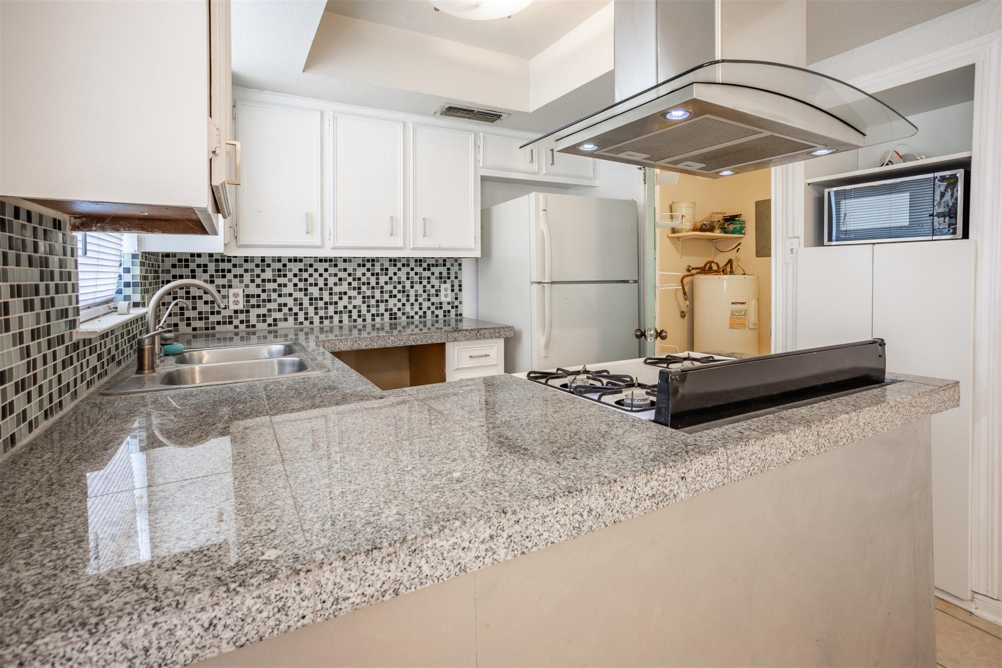 7800 Northcrest Blvd # 203, Austin, TX 78752