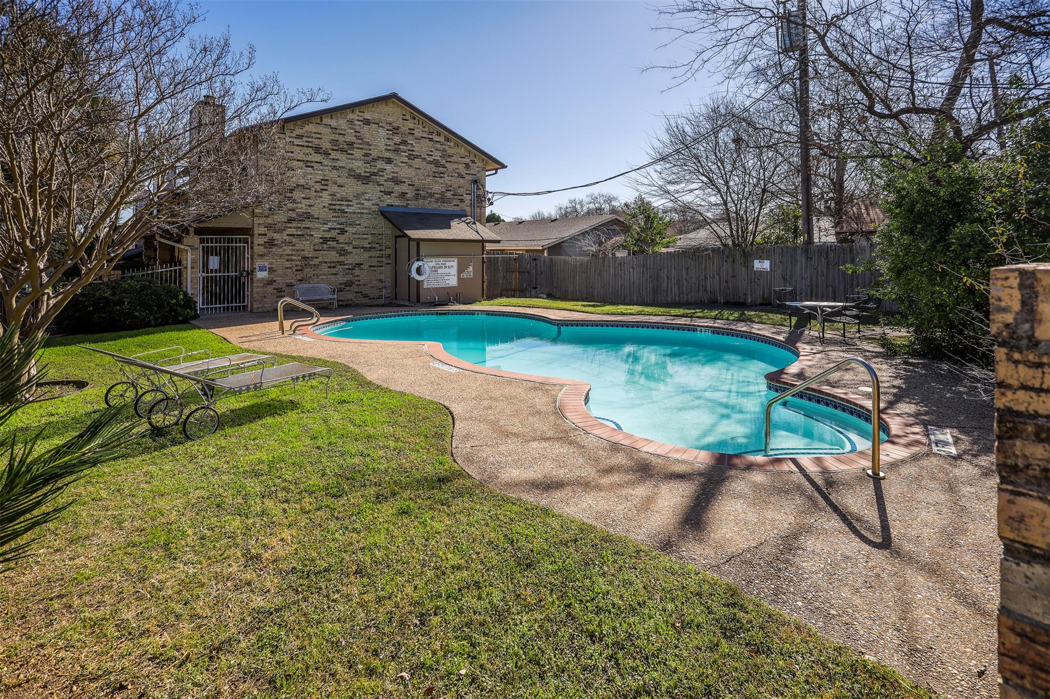 7800 Northcrest Blvd # 203, Austin, TX 78752