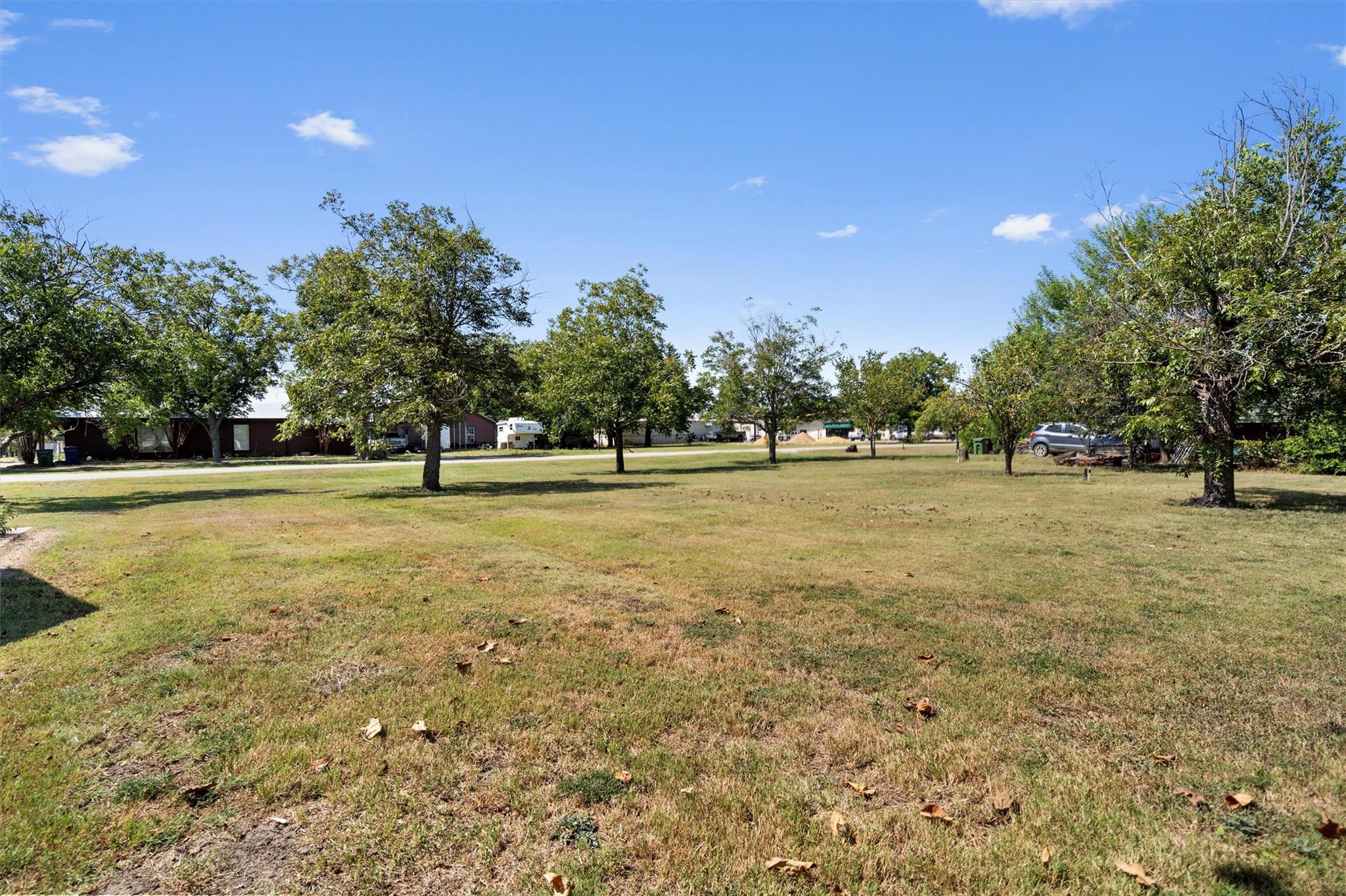 205 E Broadway St, Granger, TX 76530