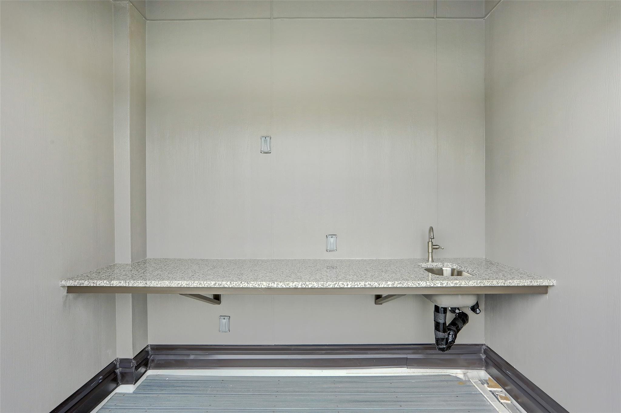 4300 Mansfield Dam Rd # 121/131, Austin, TX 78734