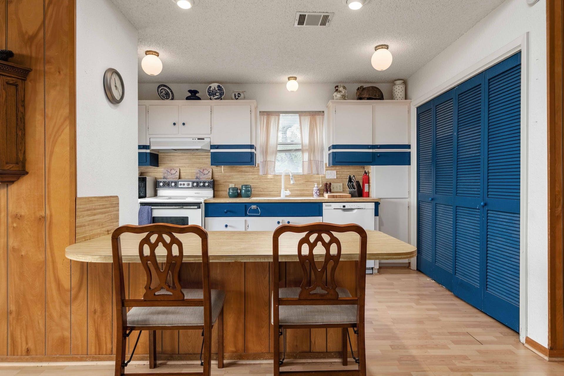 500 Shelton Ranch Rd, Dripping Springs, TX 78620