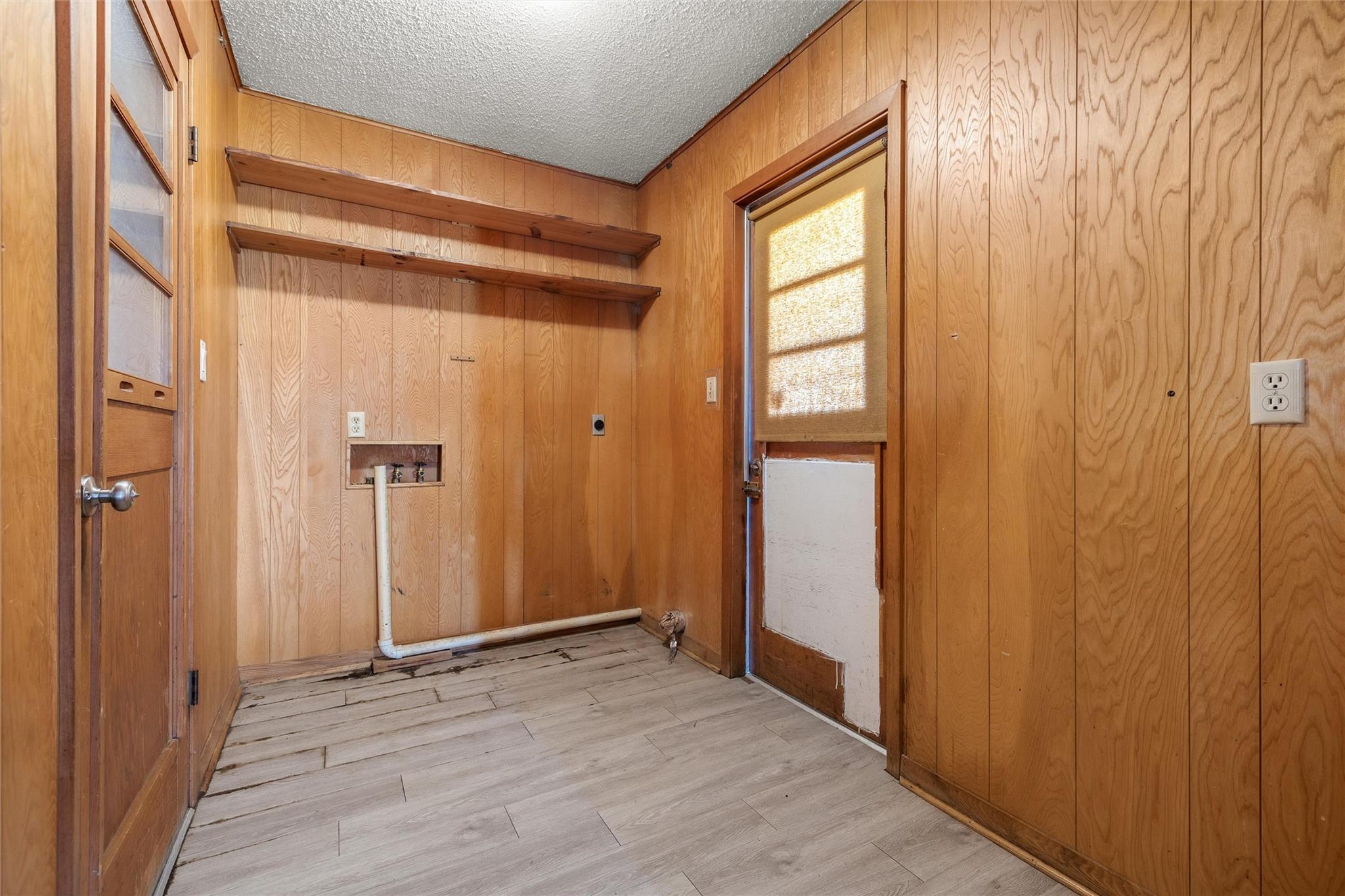 24503 Ranch Road 12 # D, Dripping Springs, TX 78620