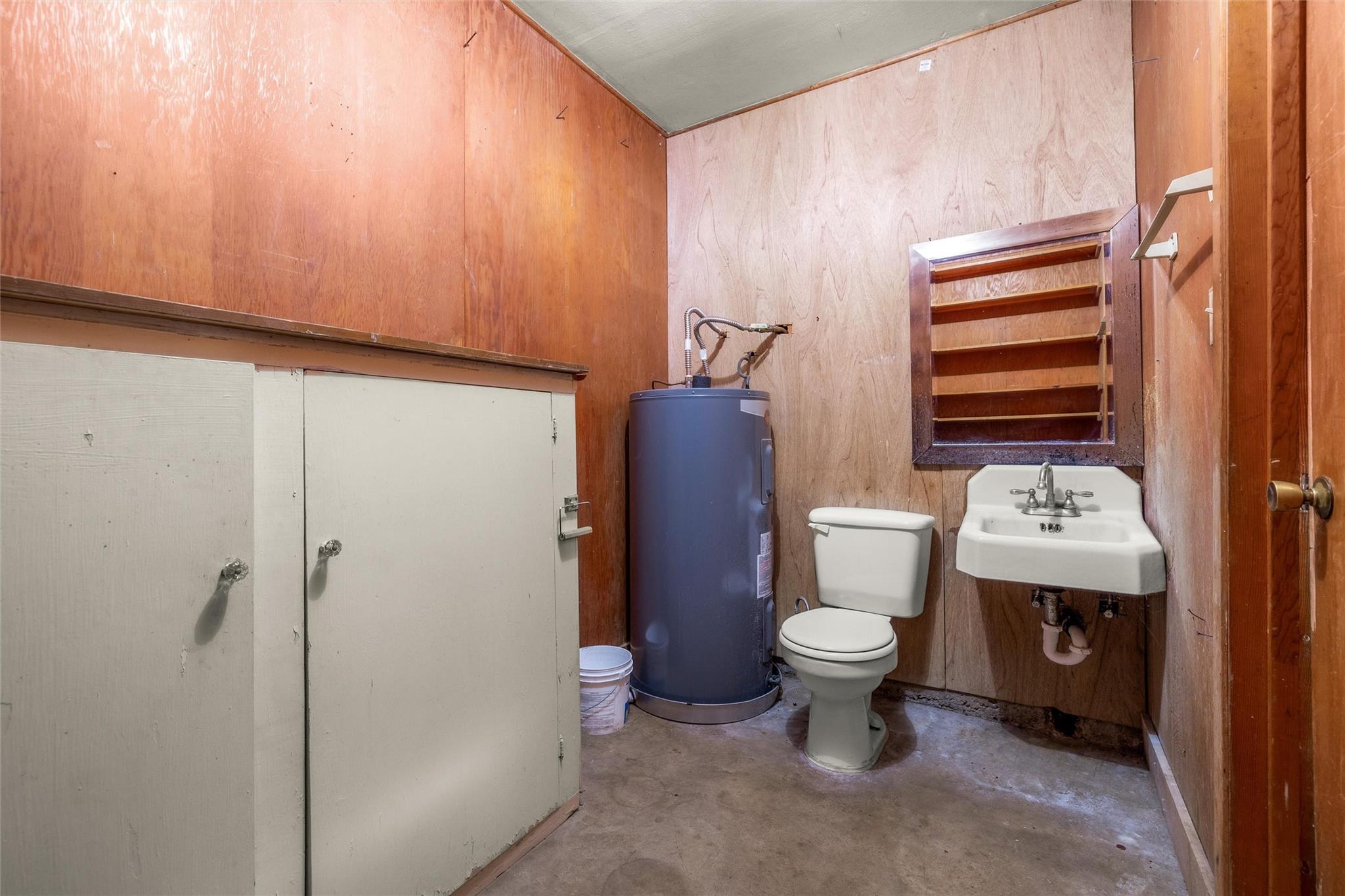 24503 Ranch Road 12 # D, Dripping Springs, TX 78620