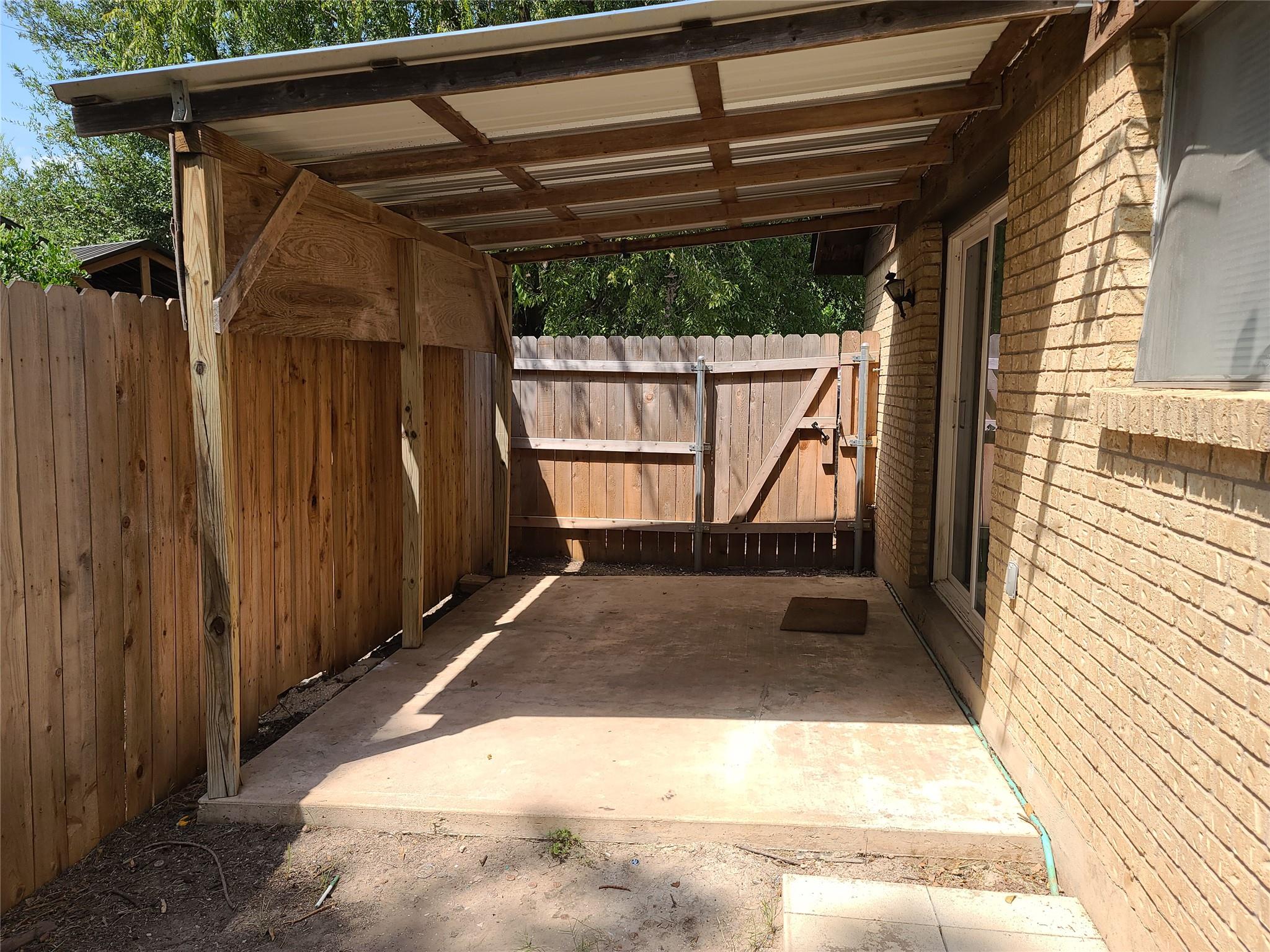 9303 Quail Field Dr, Austin, TX 78758