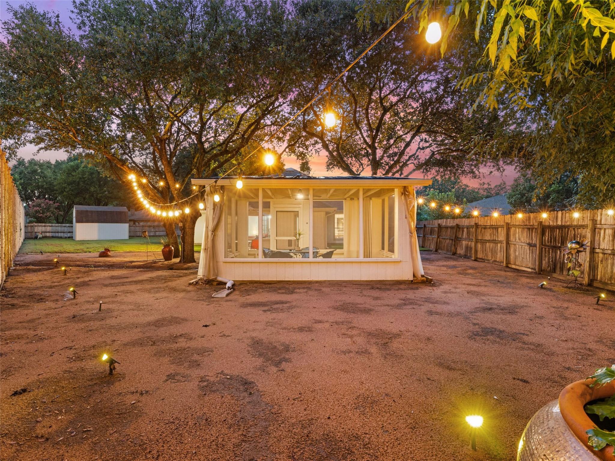 1832 Sunnybrook Dr, New Braunfels, TX 78130