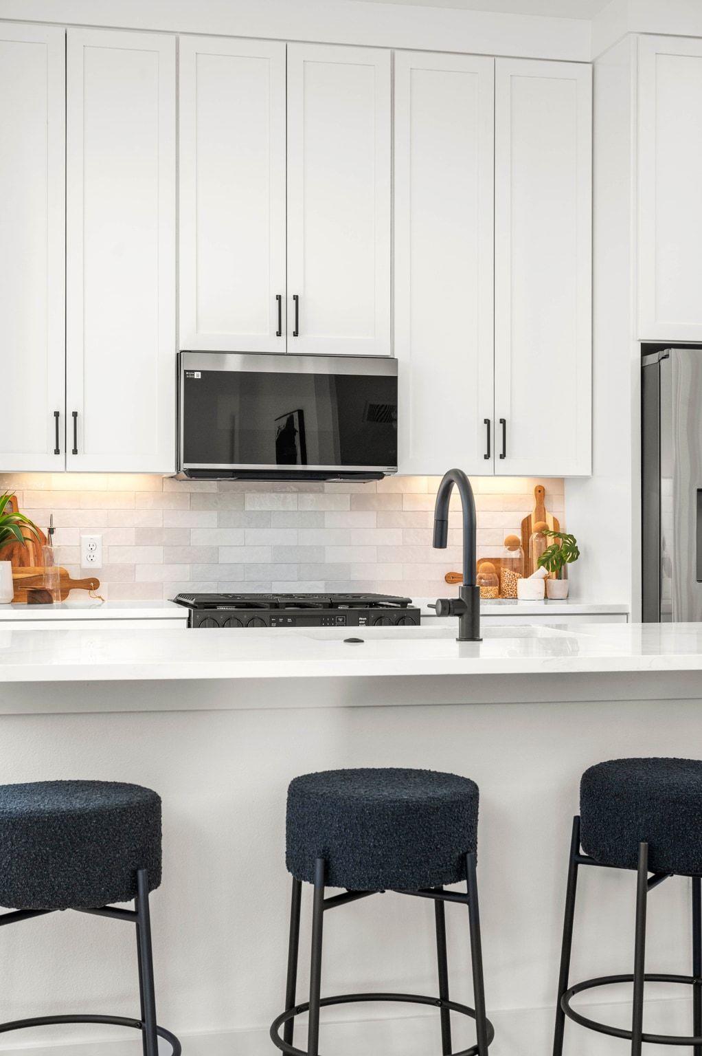 1407 Cedar Ave # 2, Austin, TX 78702