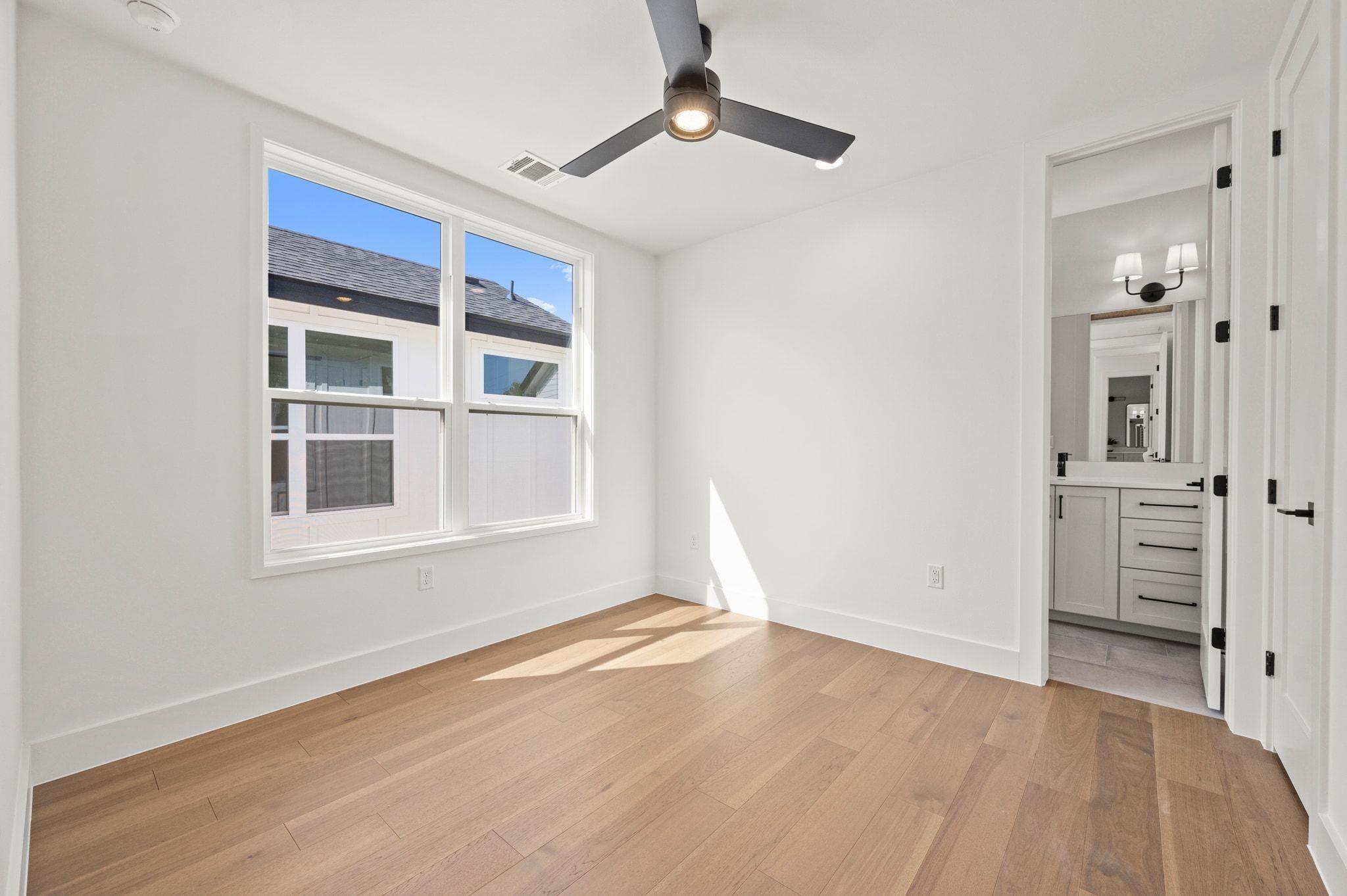 1407 Cedar Ave # 2, Austin, TX 78702