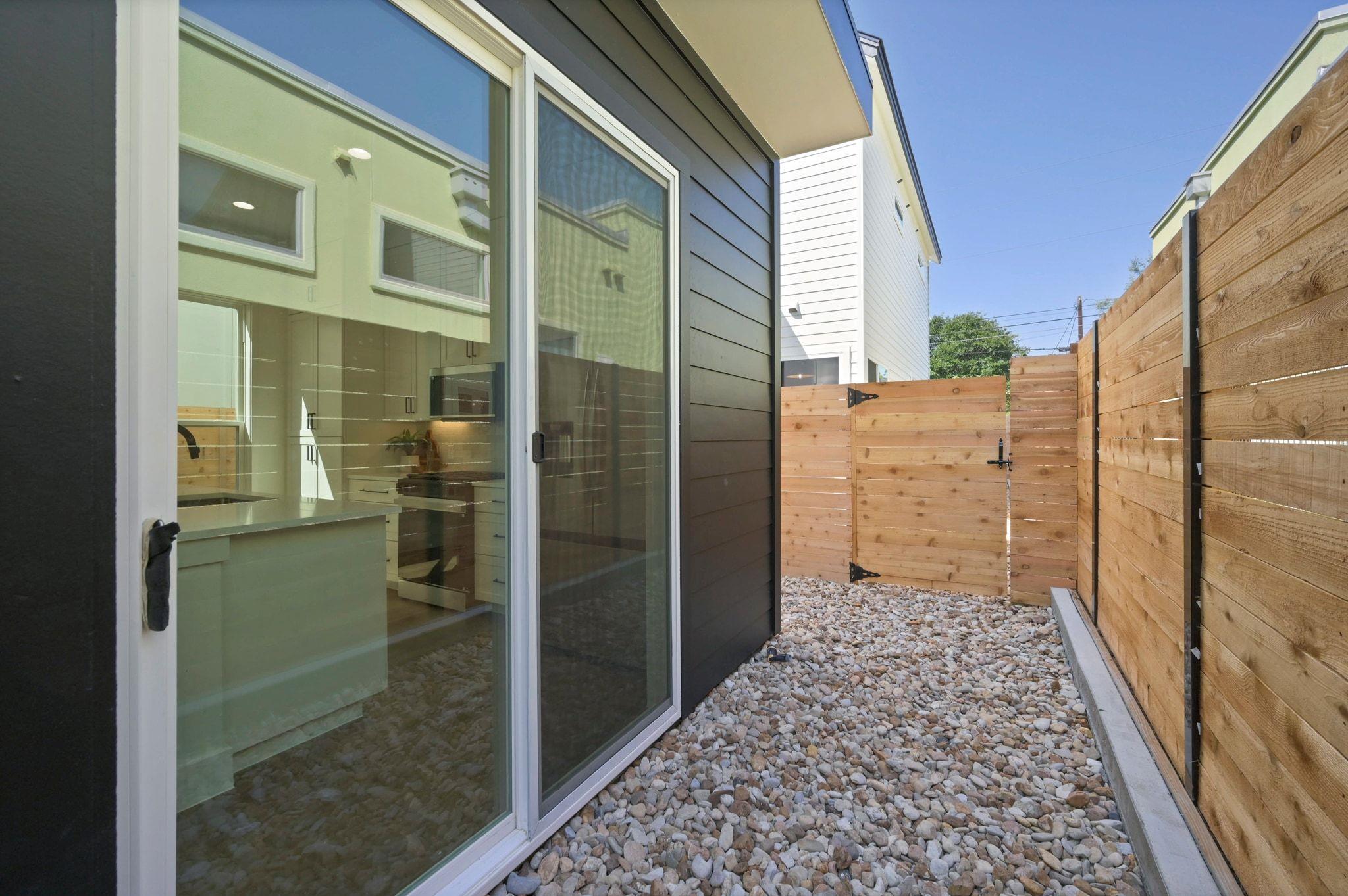 1407 Cedar Ave # 2, Austin, TX 78702