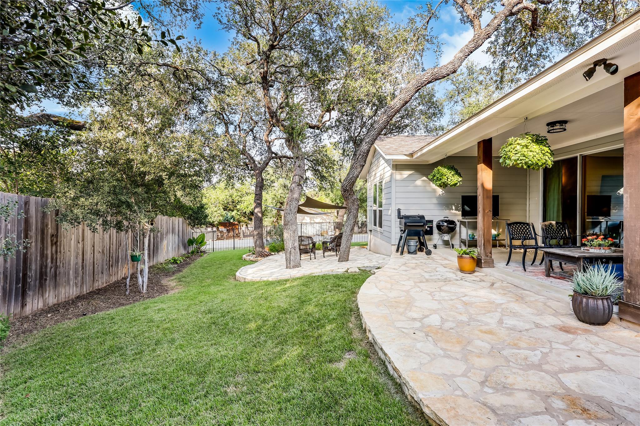 21800 Owens Cv, Lago Vista, TX 78645