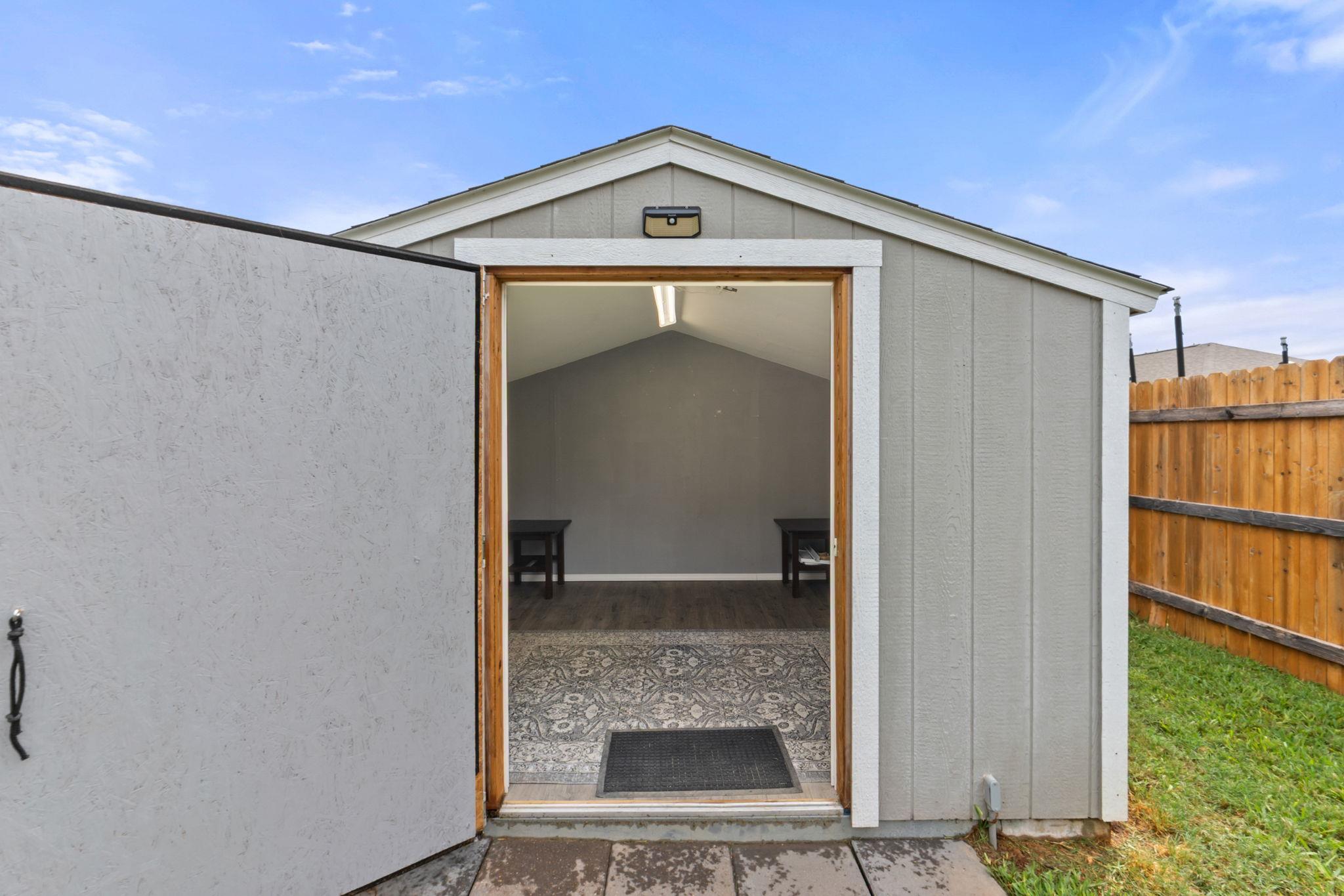 232 Syrah Ct, Leander, TX 78641