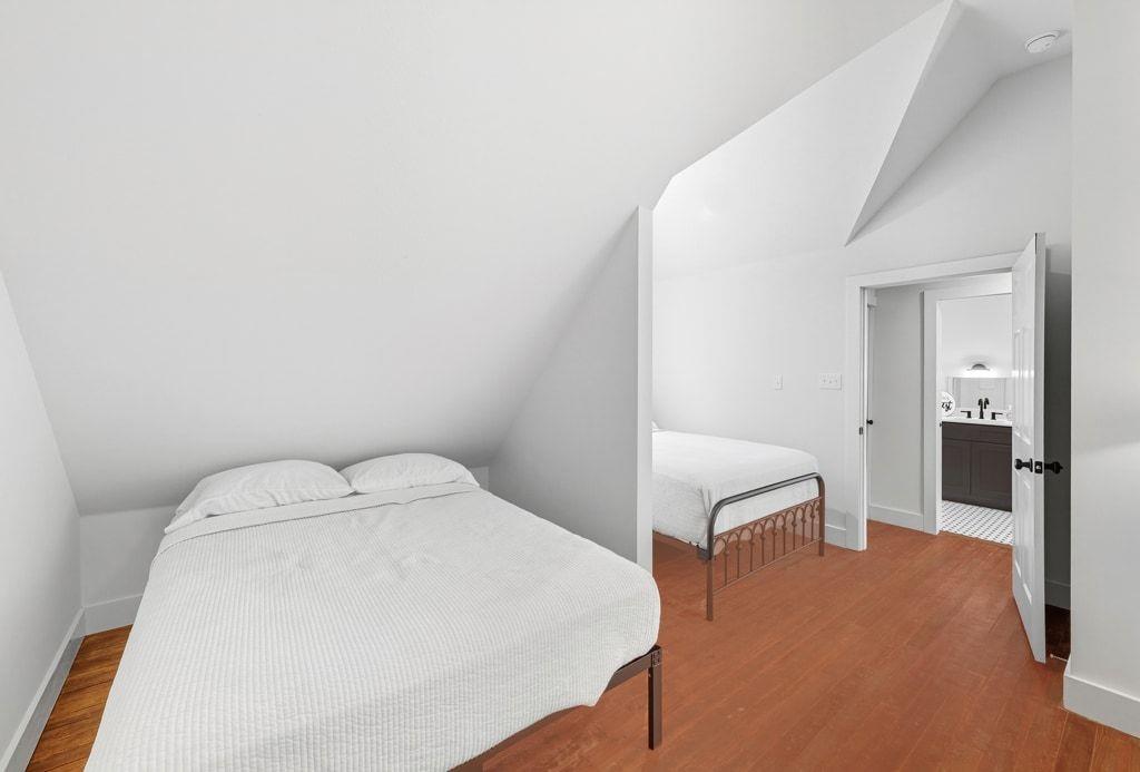 1222 W Hopkins St, San Marcos, TX 78666