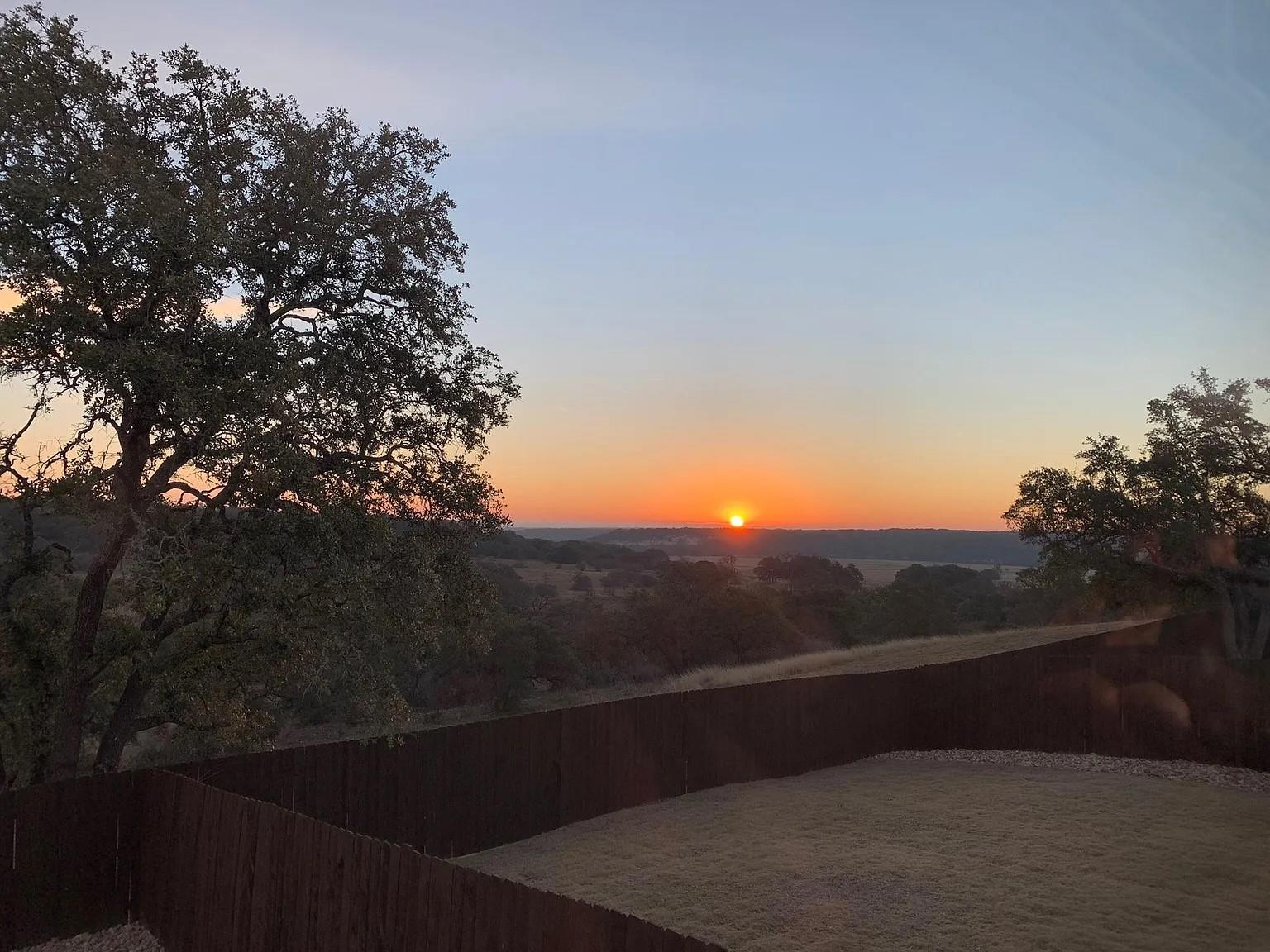 2012 Centerline Ln, Georgetown, TX 78628