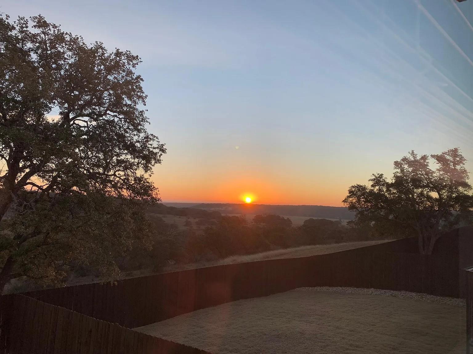 2012 Centerline Ln, Georgetown, TX 78628