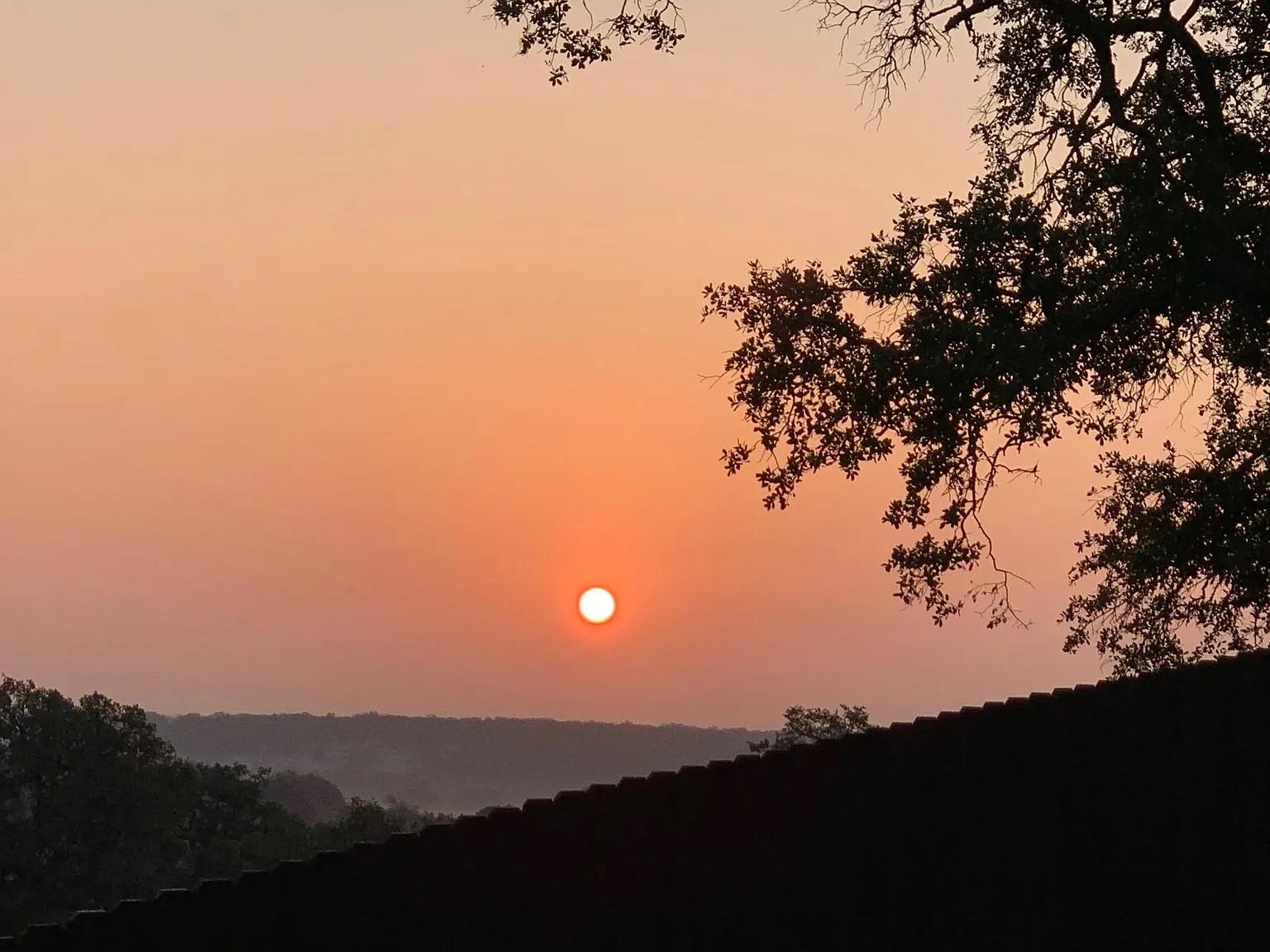 2012 Centerline Ln, Georgetown, TX 78628