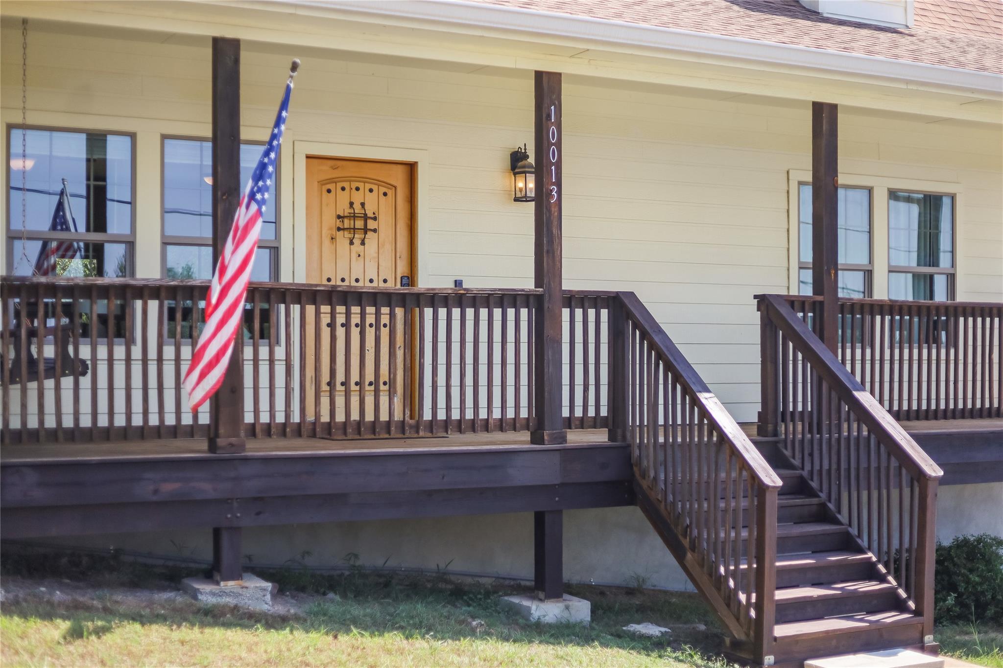 10013 Little Creek Cir, Dripping Springs, TX 78620