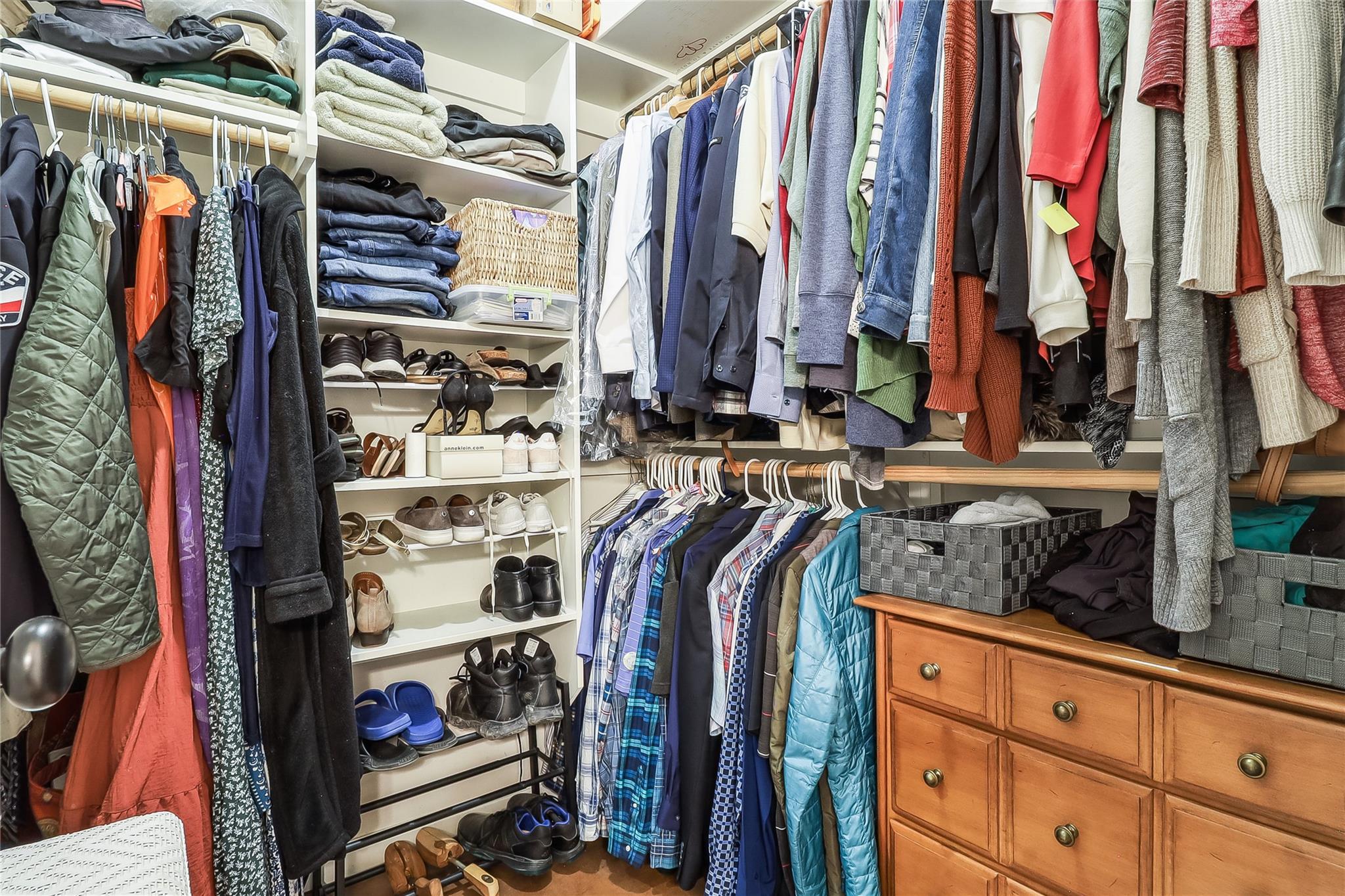 10013 Little Creek Cir, Dripping Springs, TX 78620