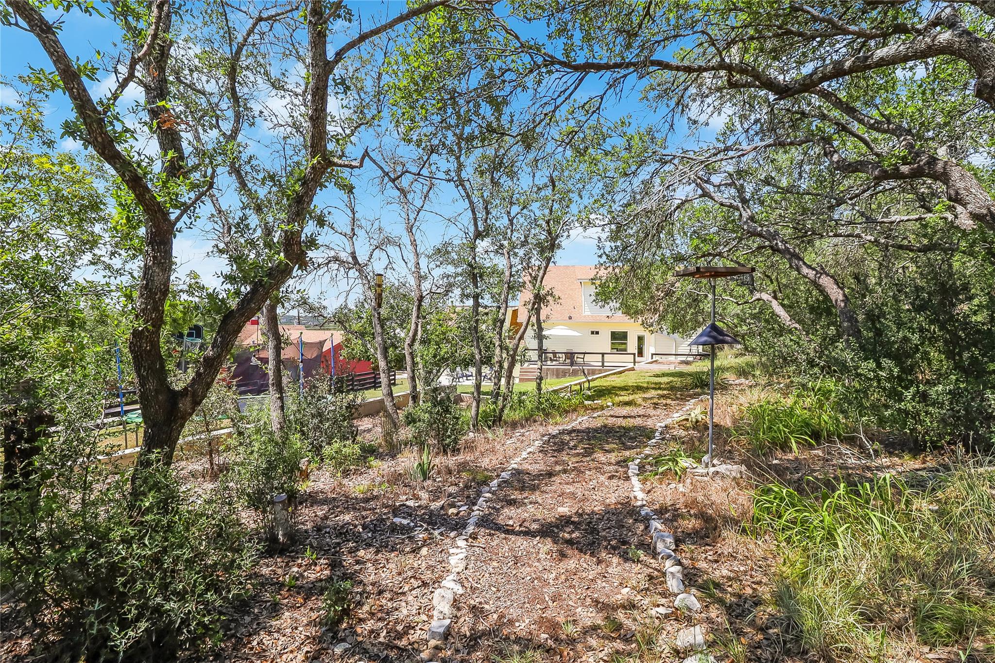 10013 Little Creek Cir, Dripping Springs, TX 78620