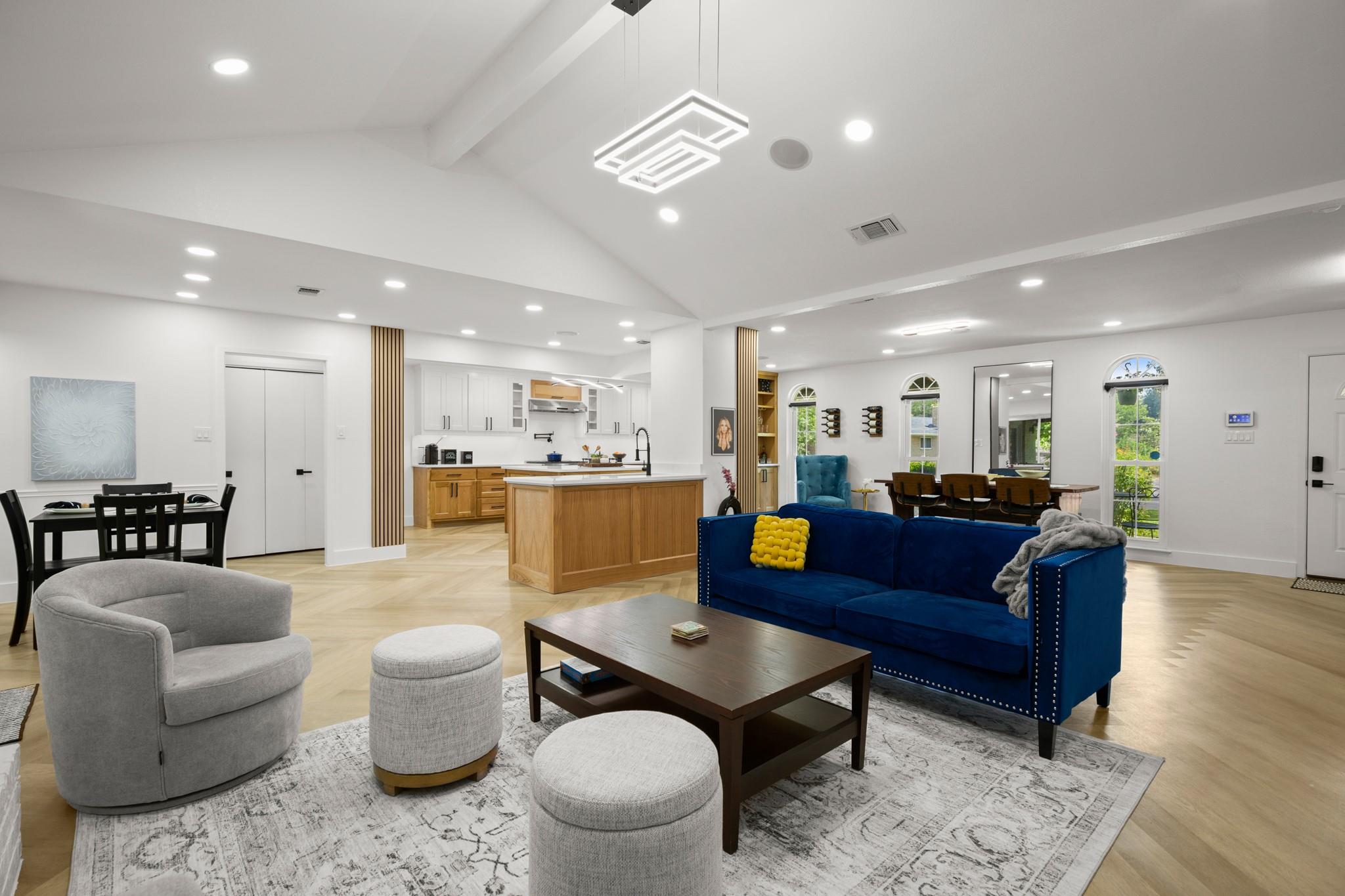 8608 Donna Gail Dr, Austin, TX 78757