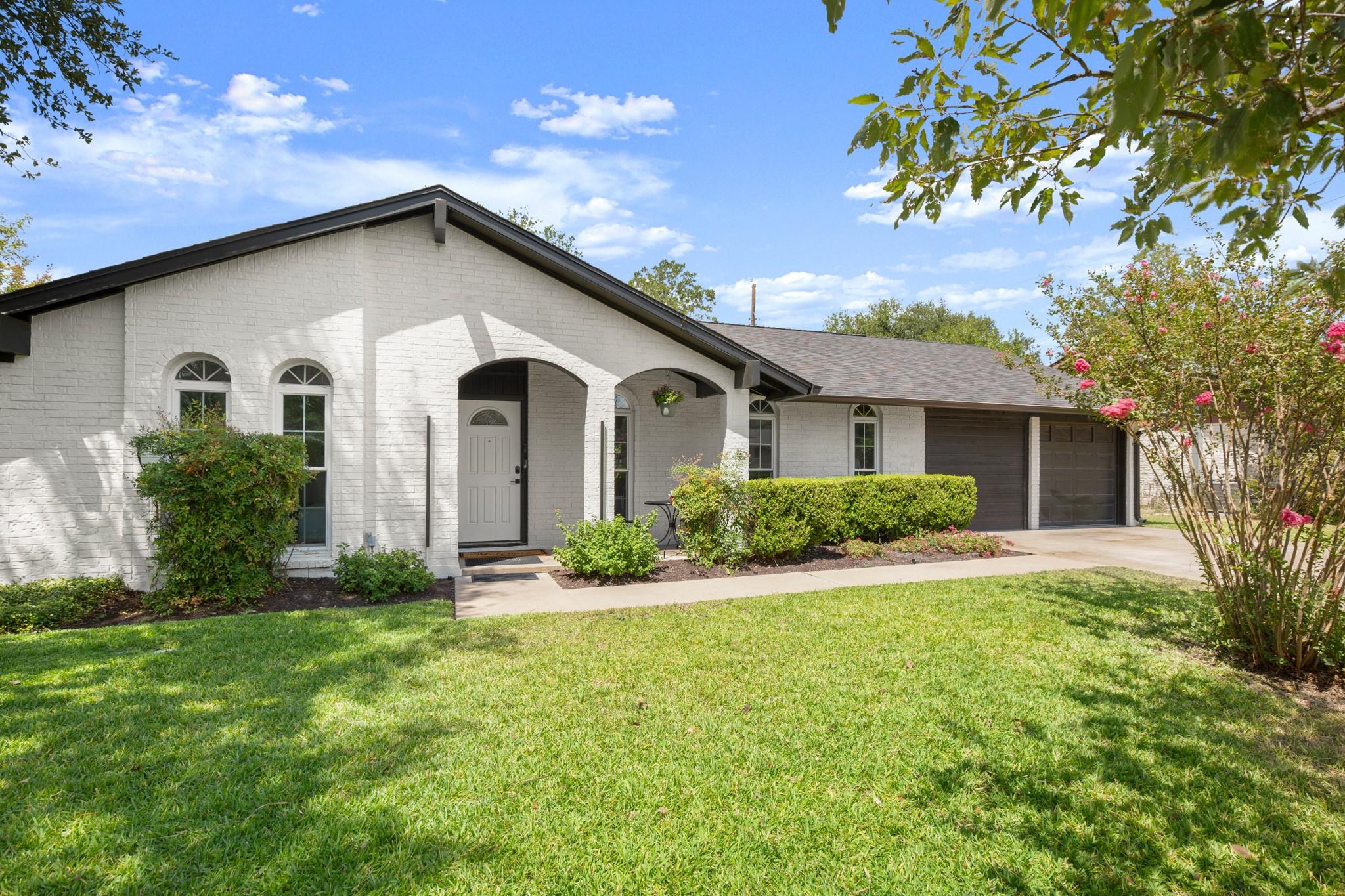 8608 Donna Gail Dr, Austin, TX 78757