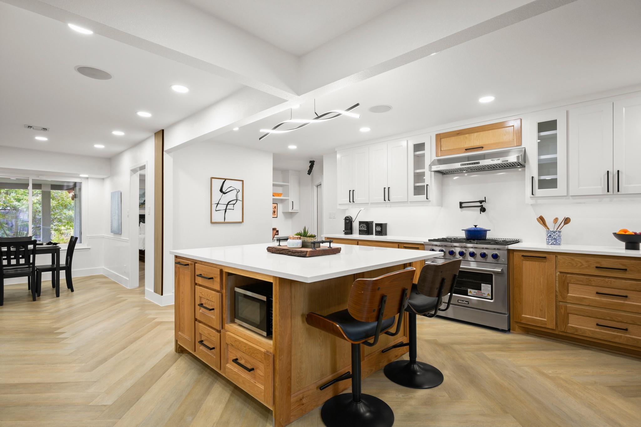 8608 Donna Gail Dr, Austin, TX 78757