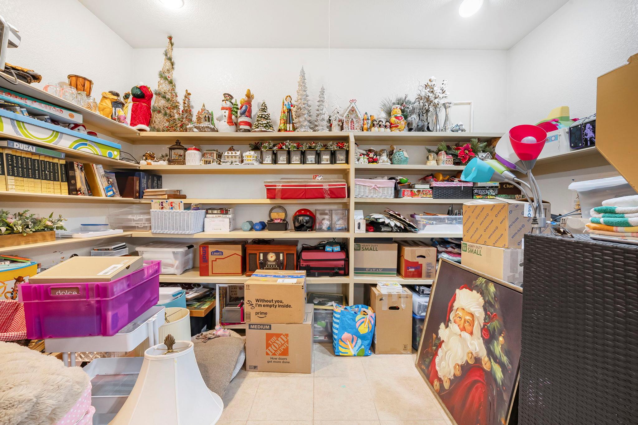 810 Bluff Ridge Ct, New Braunfels, TX 78132