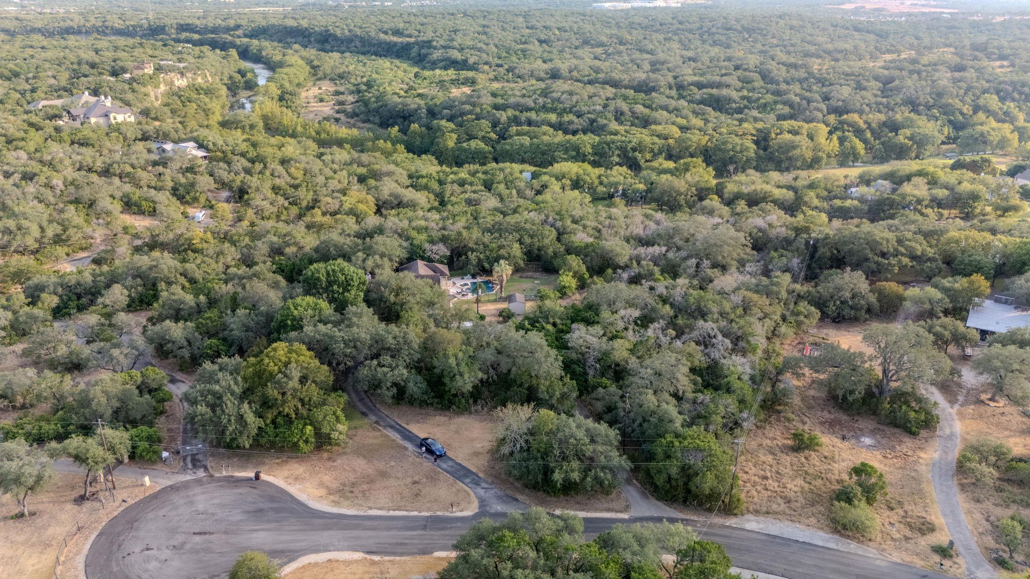 810 Bluff Ridge Ct, New Braunfels, TX 78132