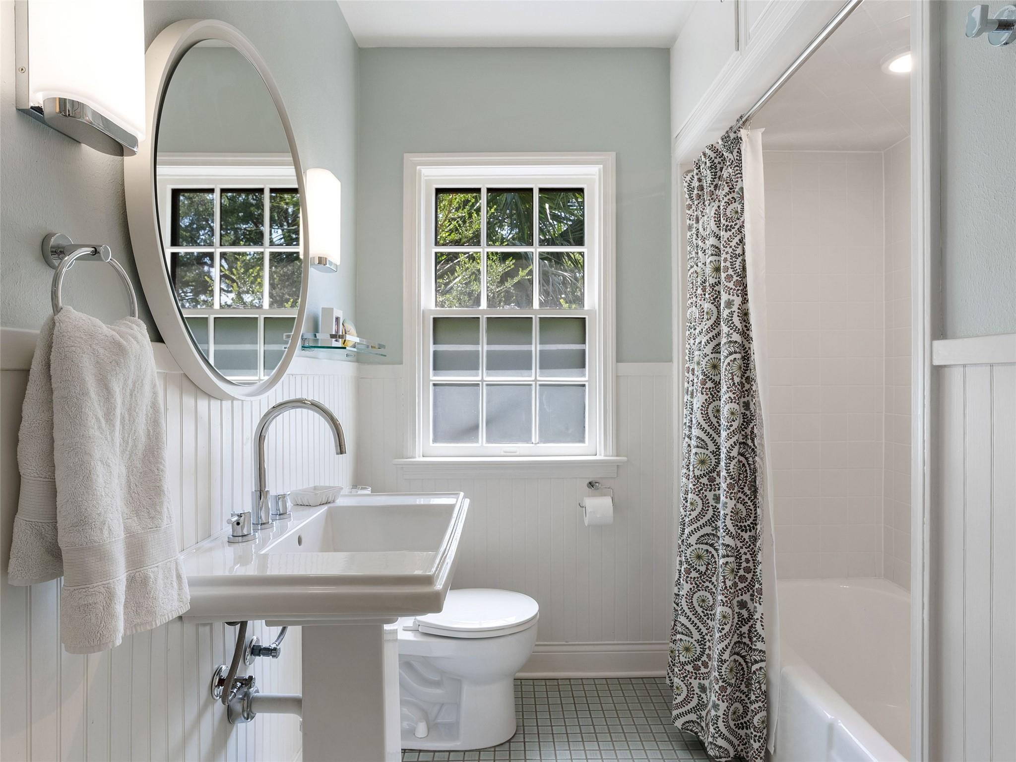 4701 & 4703 Shoal Creek Blvd, Austin, TX 78756