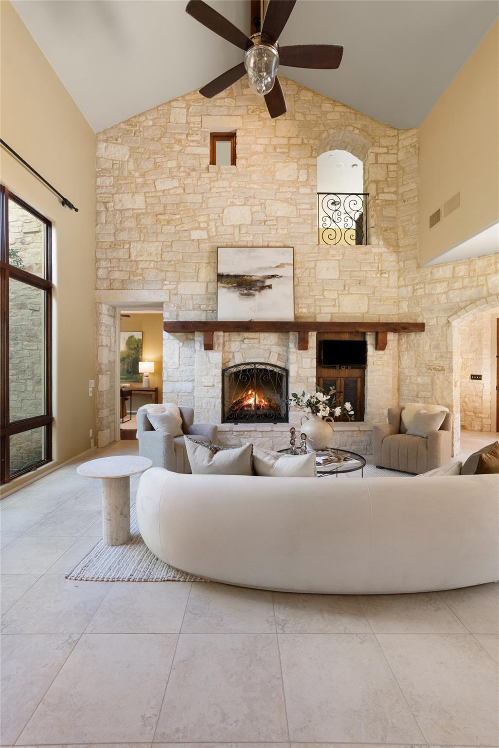 1200 Barton Creek Blvd # 45, Austin, TX 78735