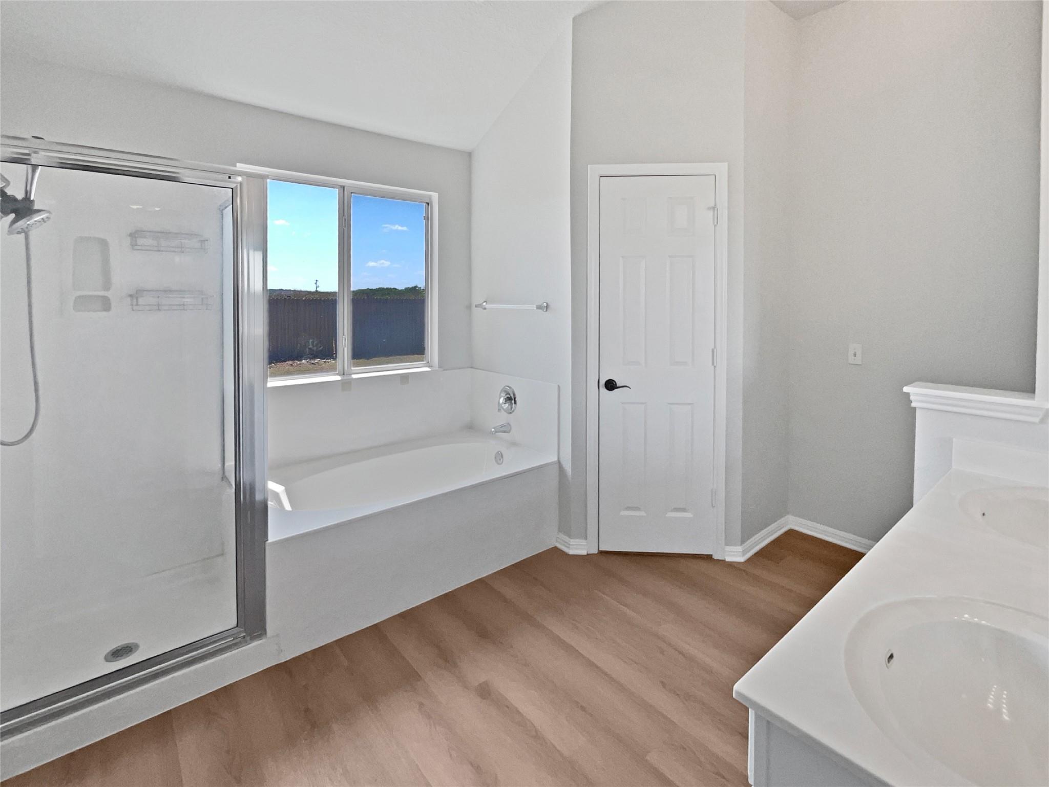 404 Stewart Dr, Hutto, TX 78634