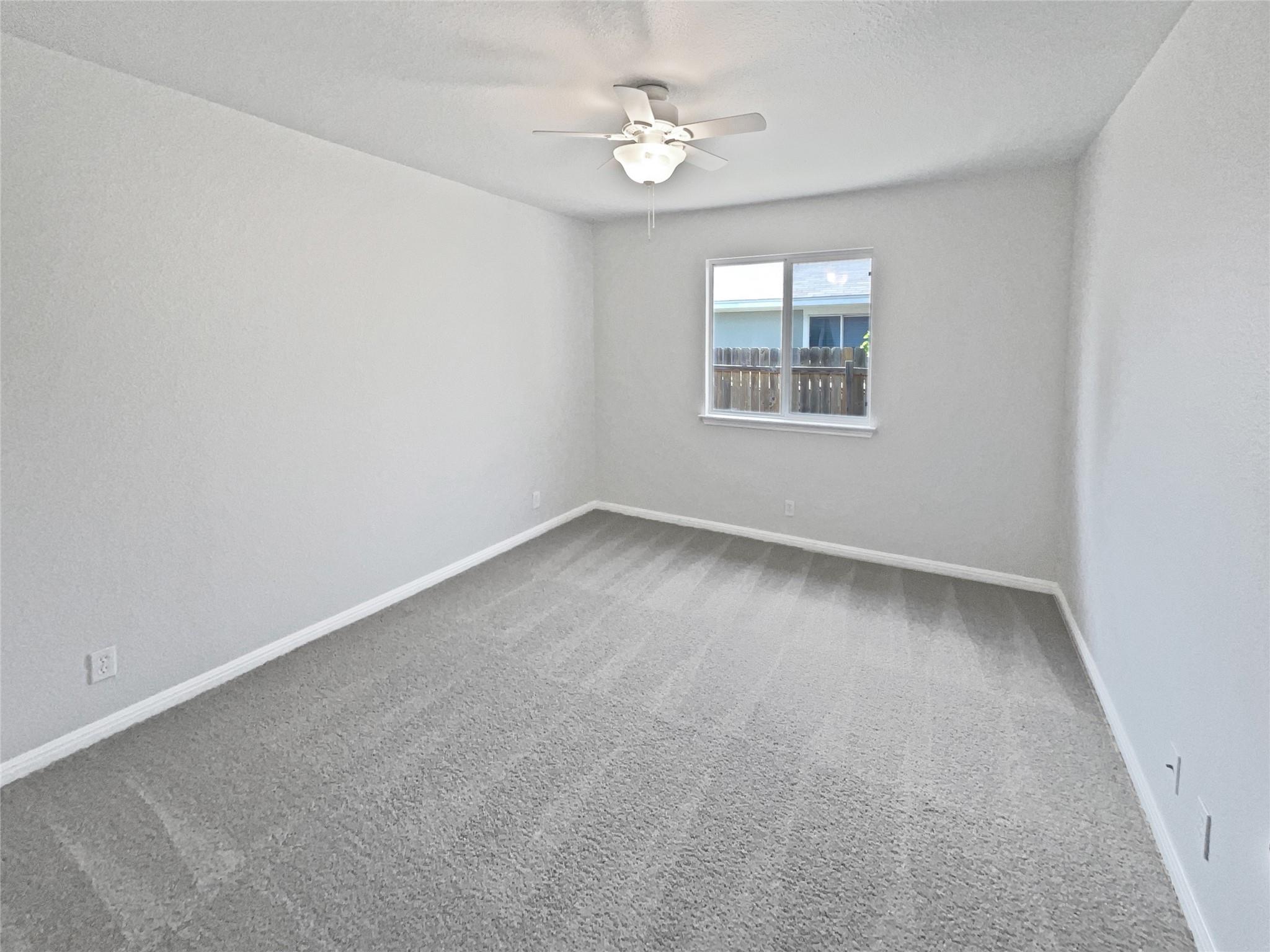 404 Stewart Dr, Hutto, TX 78634