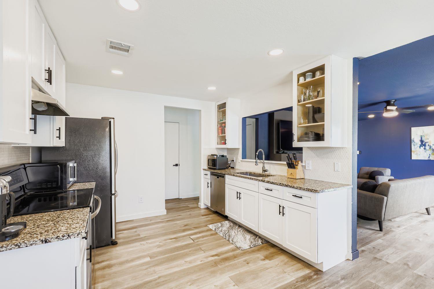 1202 Hughmont Dr, Pflugerville, TX 78660