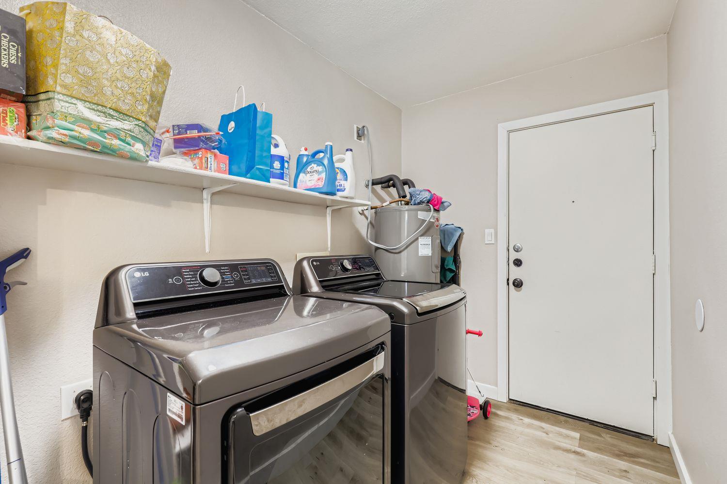 1202 Hughmont Dr, Pflugerville, TX 78660