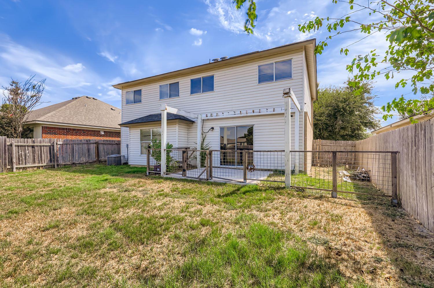 1202 Hughmont Dr, Pflugerville, TX 78660