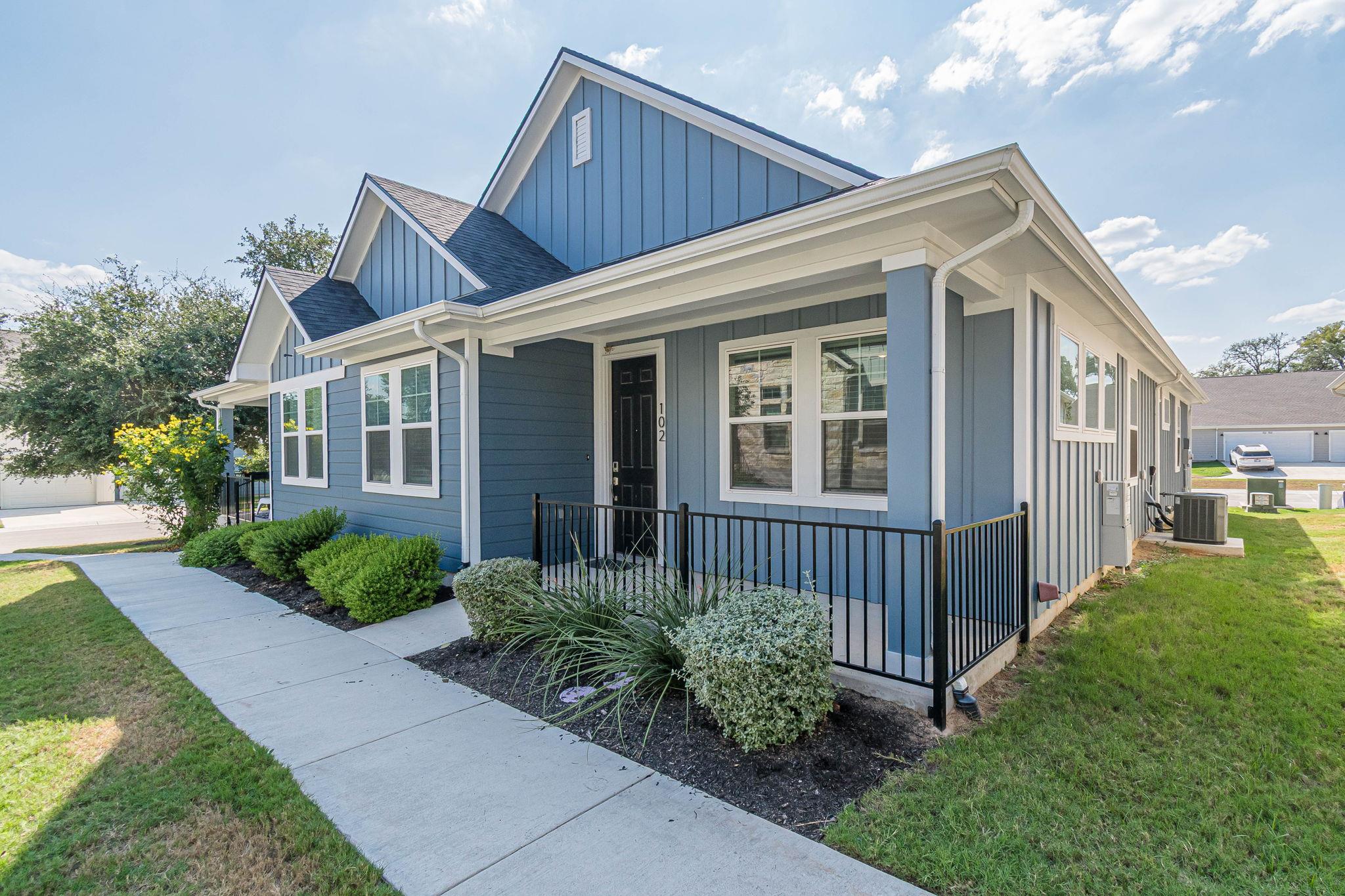 104 Menard Dr # 102, San Marcos, TX 78666