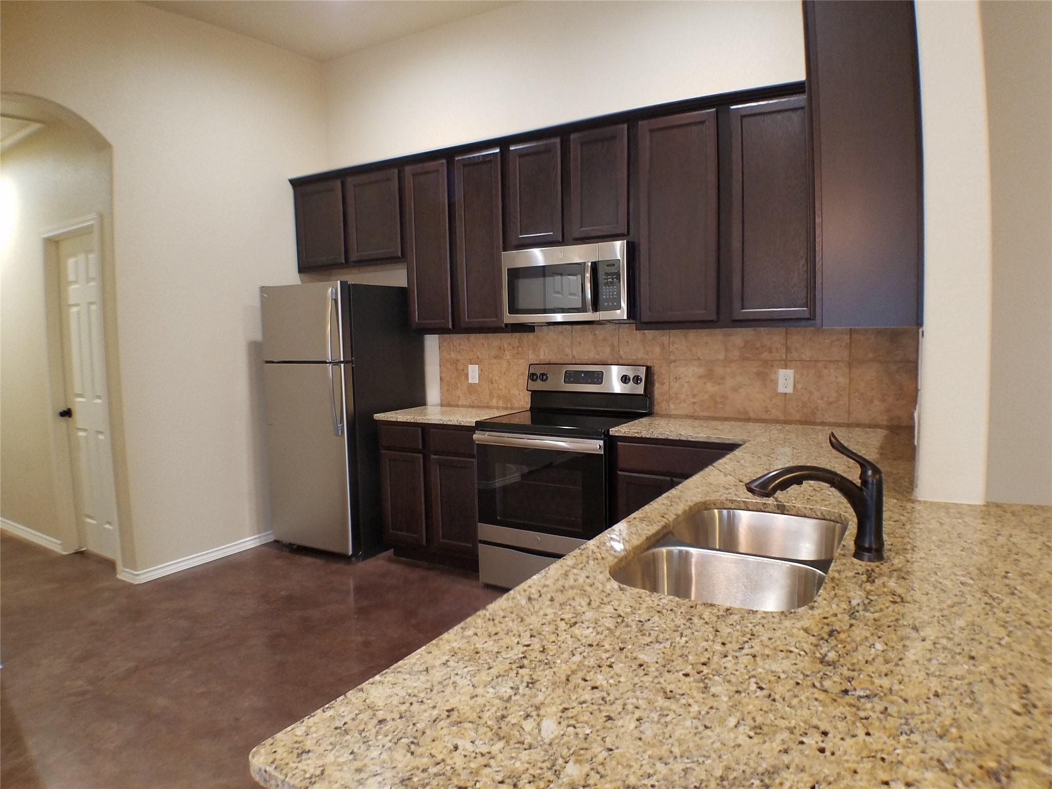 119 Samuel Dr # B, Buda, TX 78610