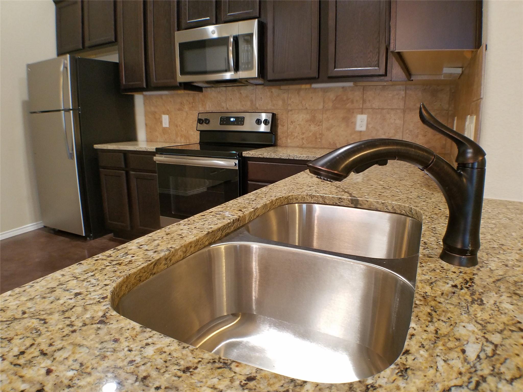 119 Samuel Dr # B, Buda, TX 78610