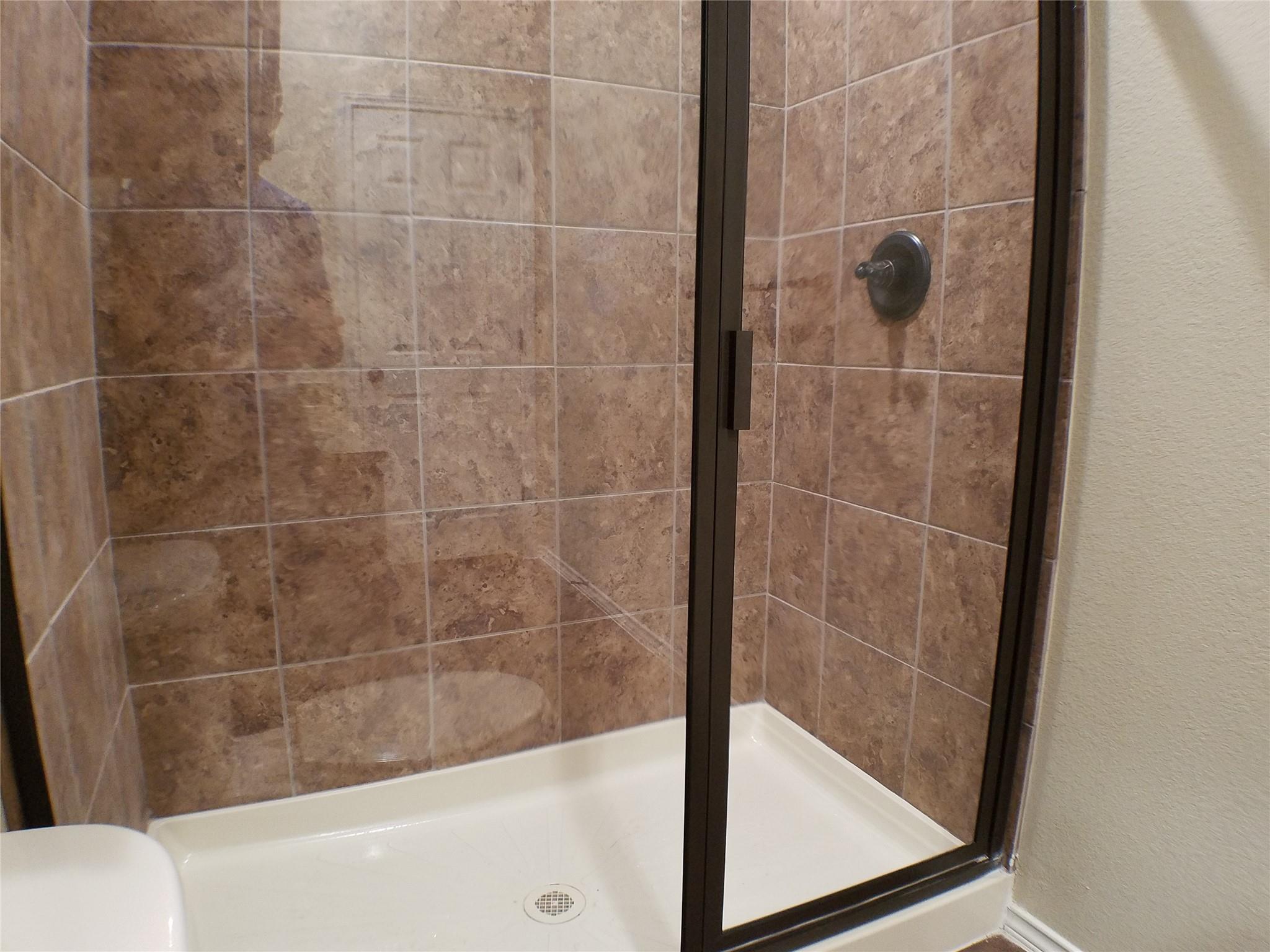 119 Samuel Dr # B, Buda, TX 78610