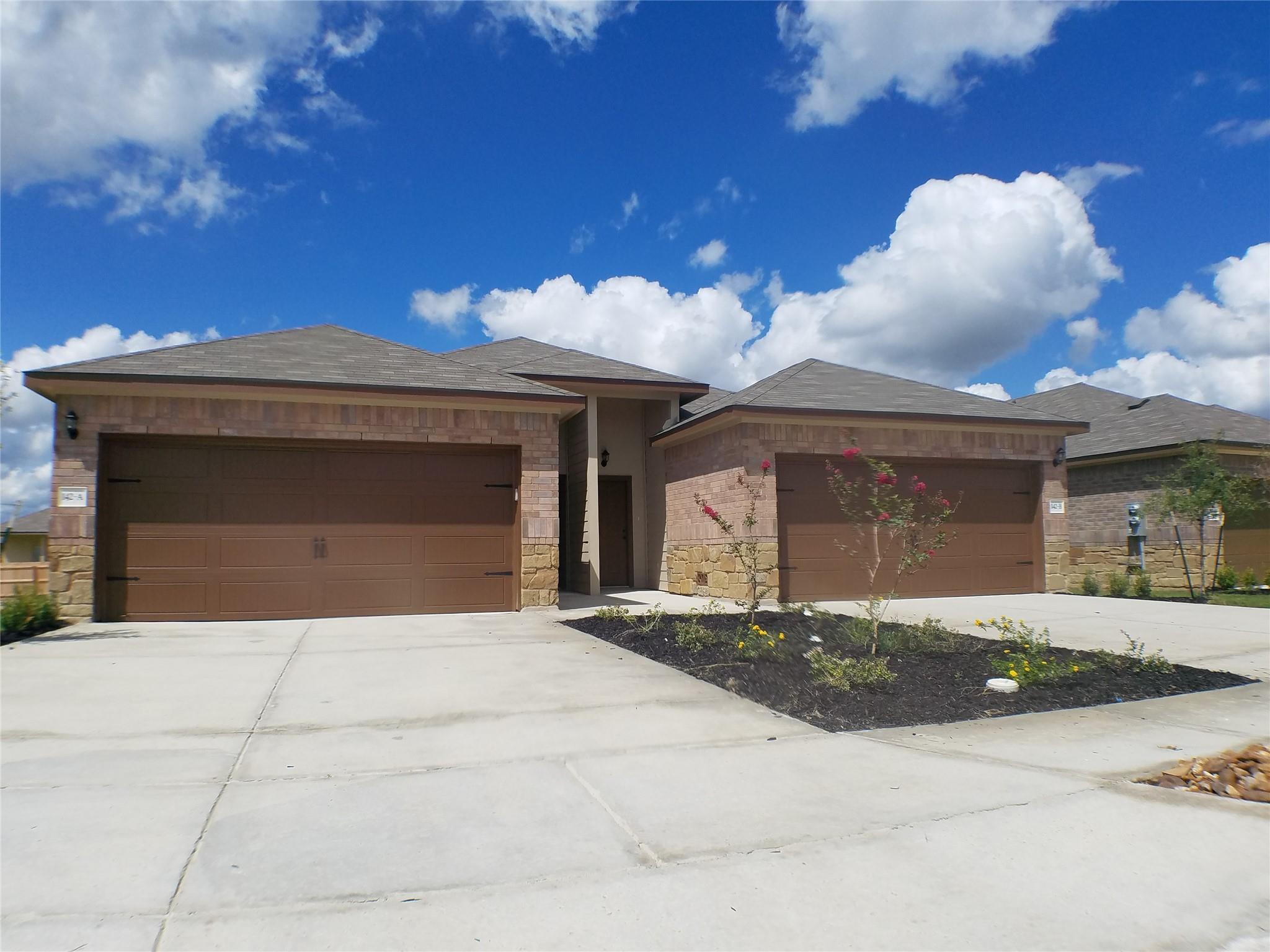 119 Samuel Dr # B, Buda, TX 78610